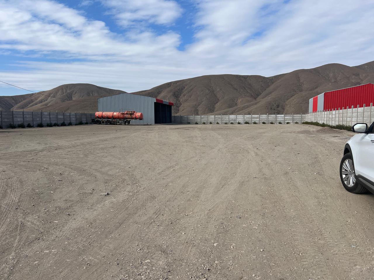 TERRENO GALPON Y OFICINAS CUESTA CARDONES S/N -LOTE 1