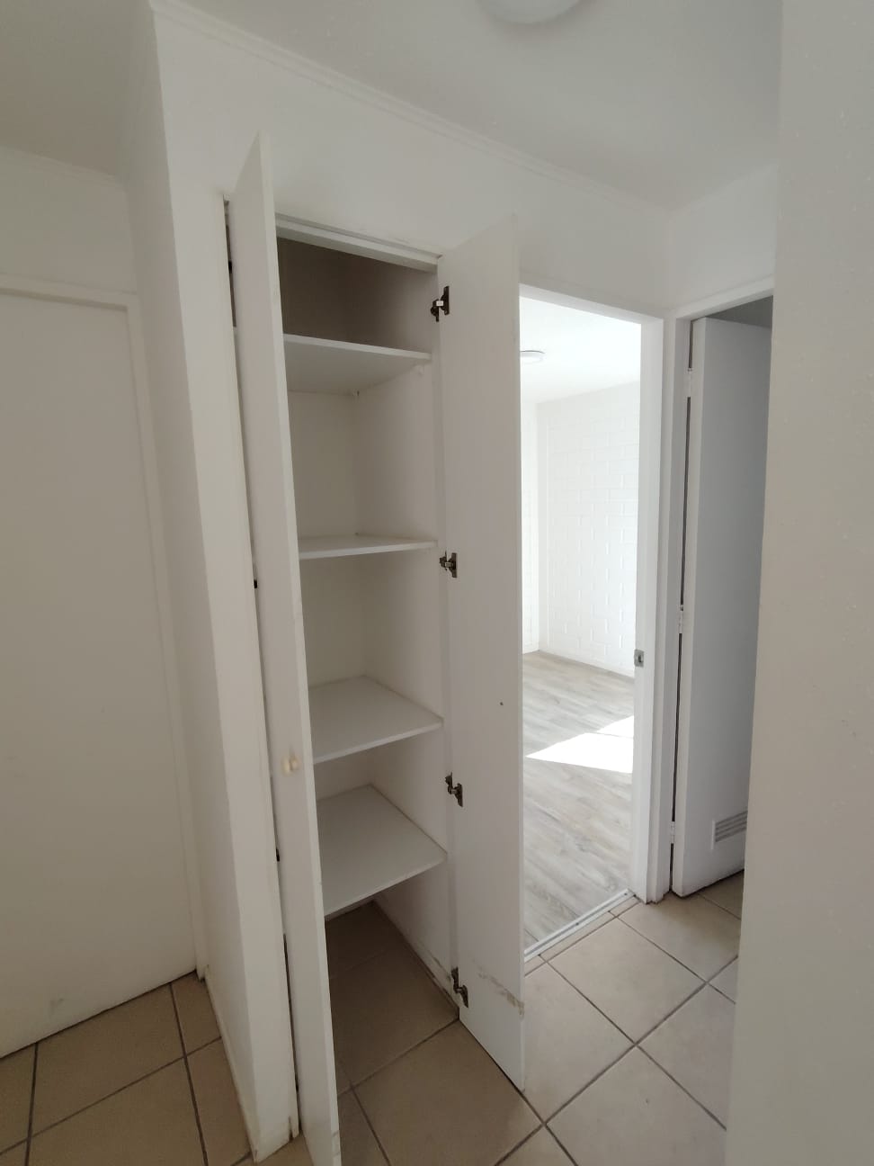 EXCELENTE DEPTO. COND. TRES PUNTAS