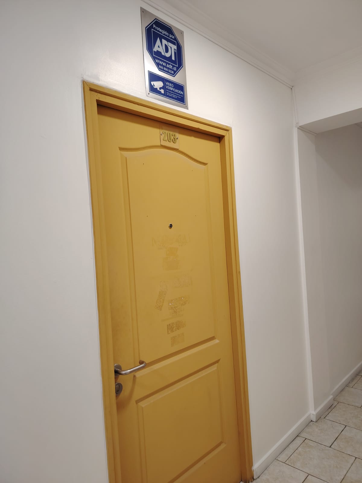 EDIFICIO DONA ISIDORA - OFICINA 2 PISO.-