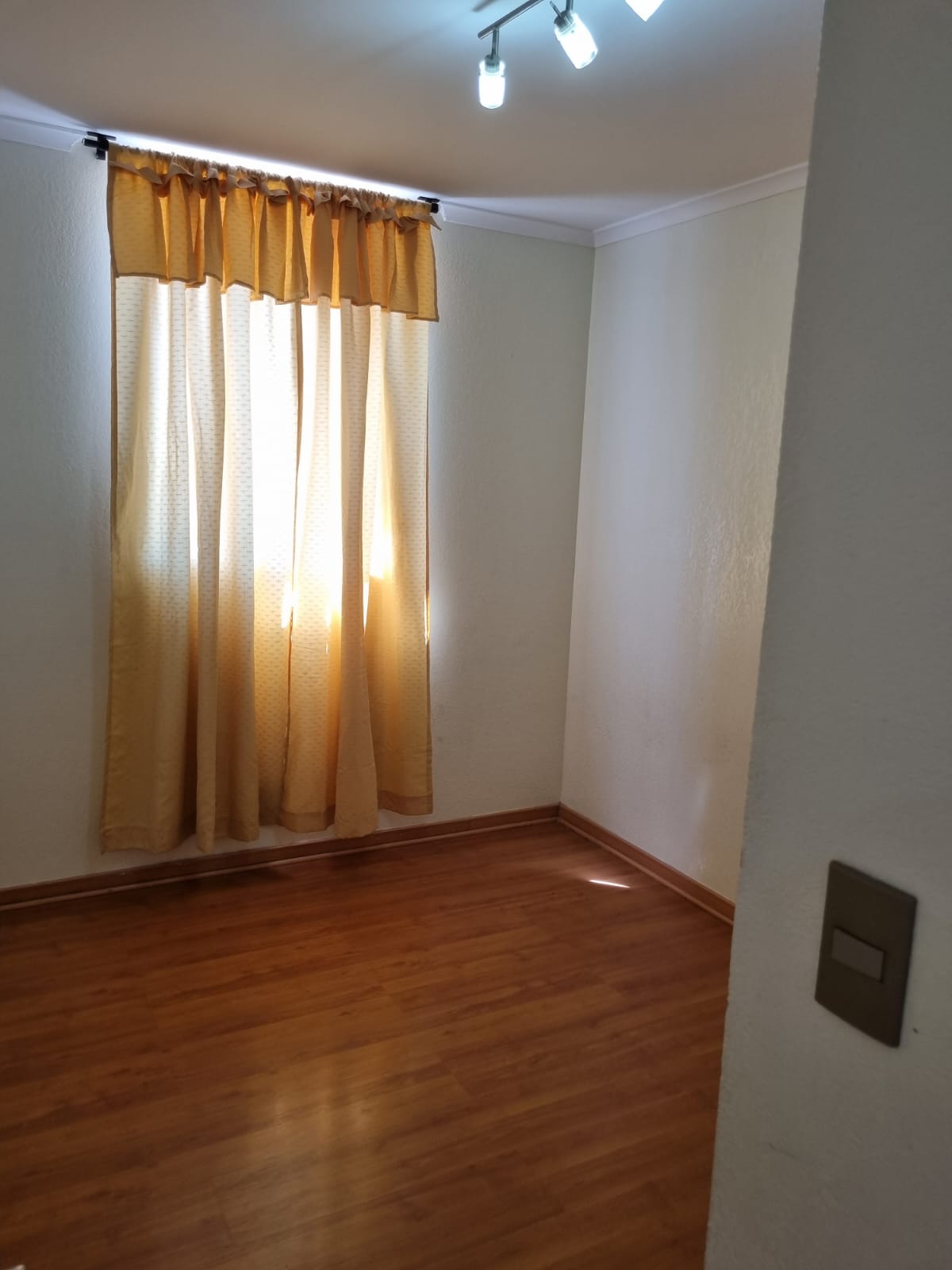 EXCELENTE DEPTO EDIFICIO LOS GOBERNANTES