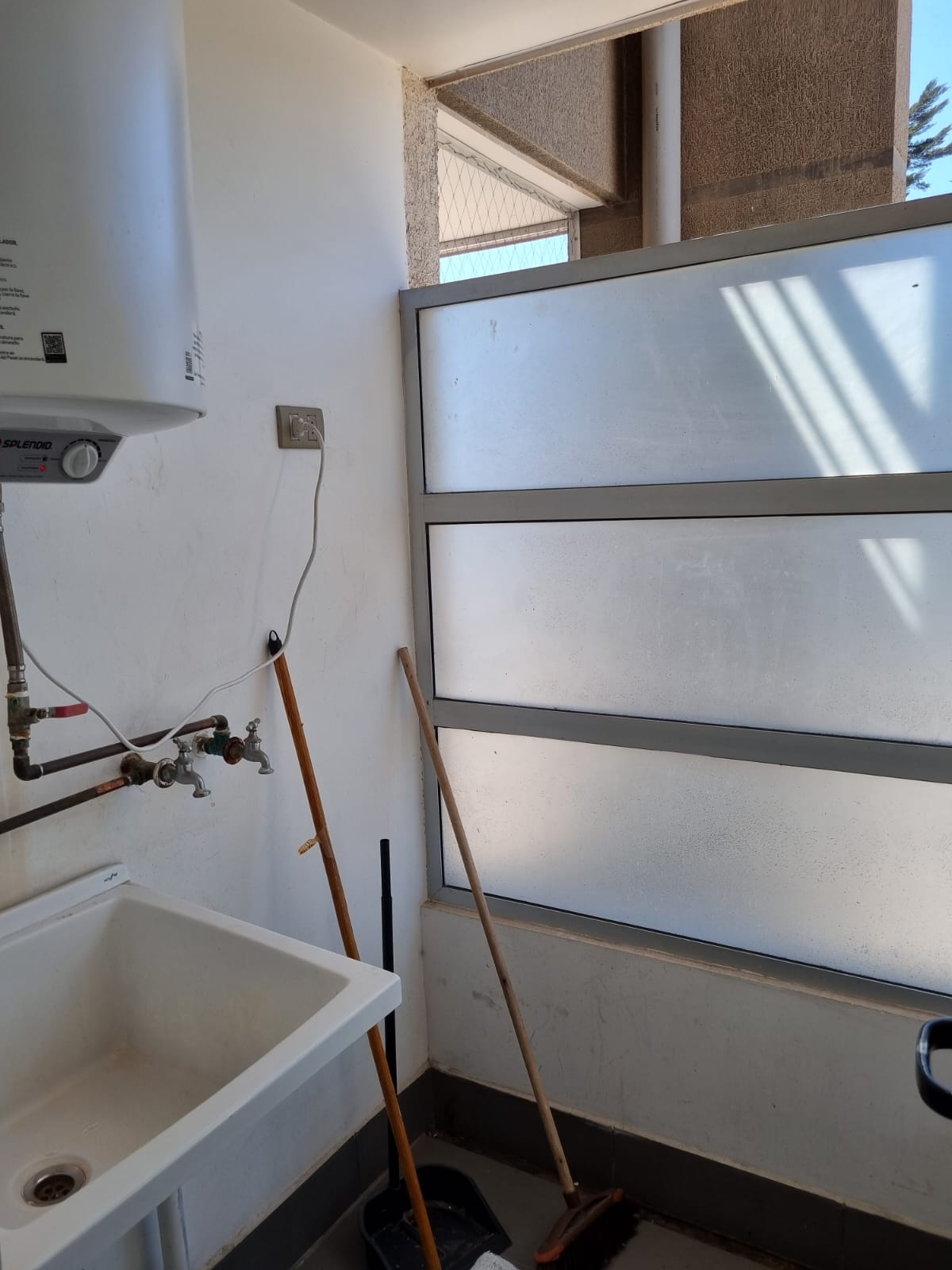 EXCELENTE DEPTO EDIFICIO LOS GOBERNANTES