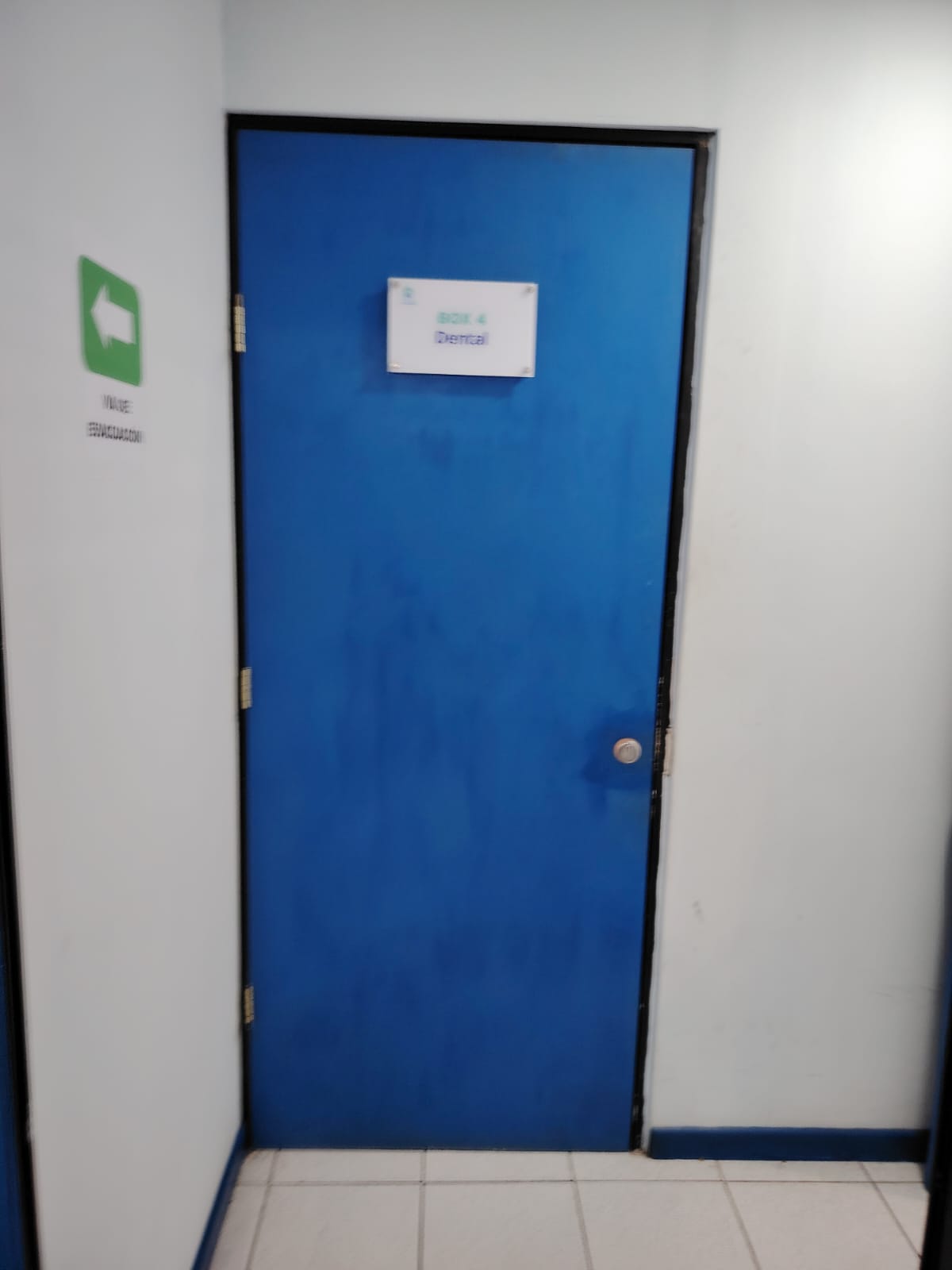 EDIFICIO CONSULTAS MEDICAS - CALLE VAN BUREN.-