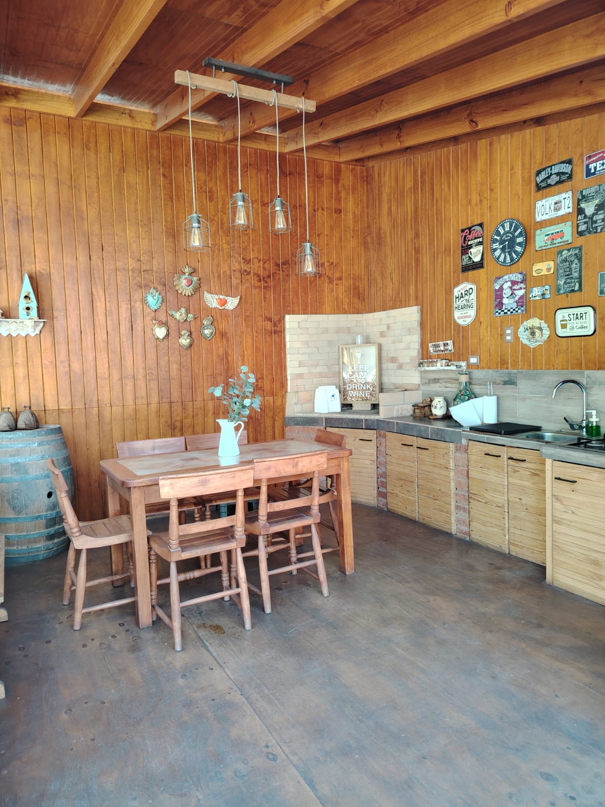 VILLA EL PINAR - EXCLUSIVA CASA.-