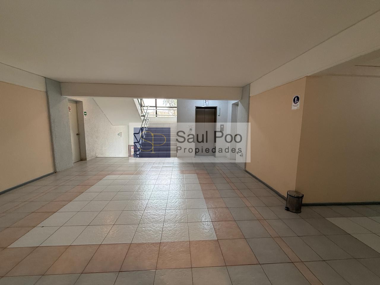 OFICINA EDIFICIO VALLE COPIAPO- REMODELADA