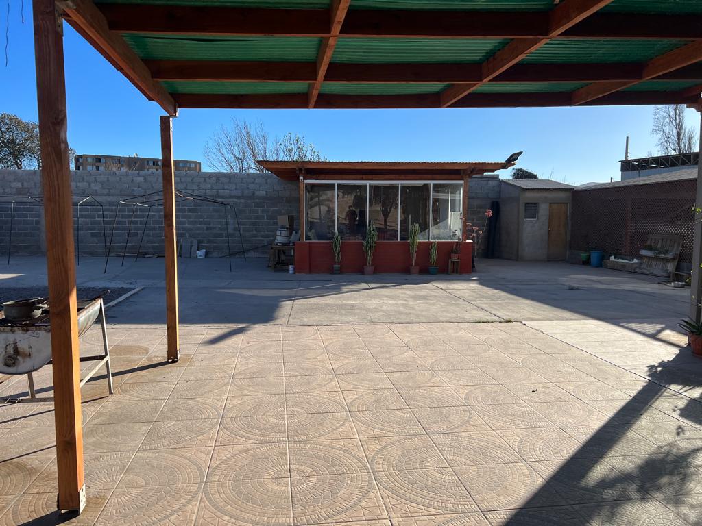 GRAN CASA HUESPEDES O EMPRESAS.-