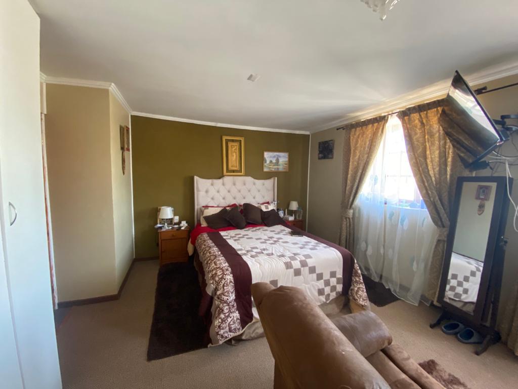 GRAN CASA SANTA ELVIRA - VENTA SOLO DE CONTADO.-