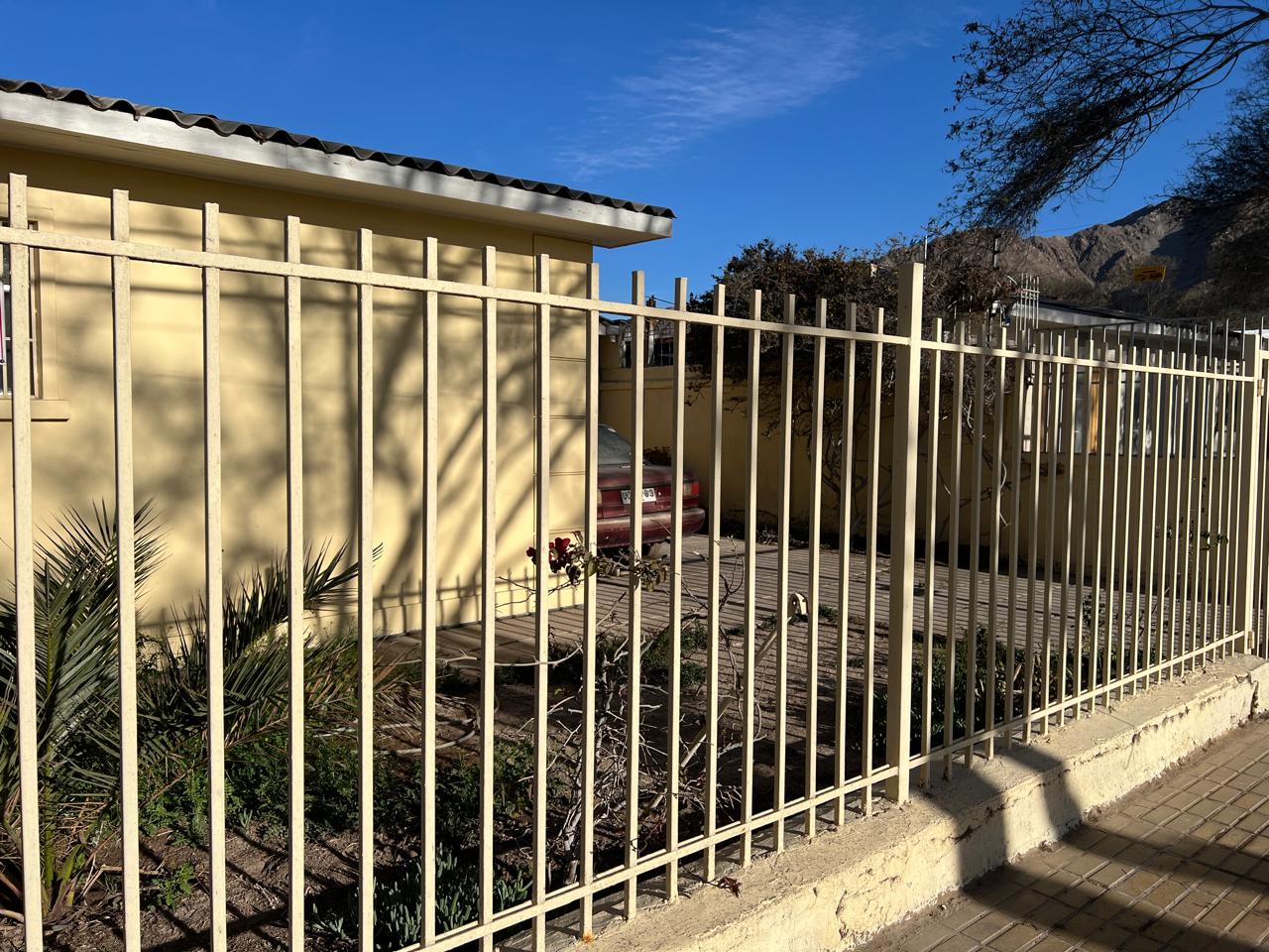 CASA SECTOR RESIDENCIAL.-