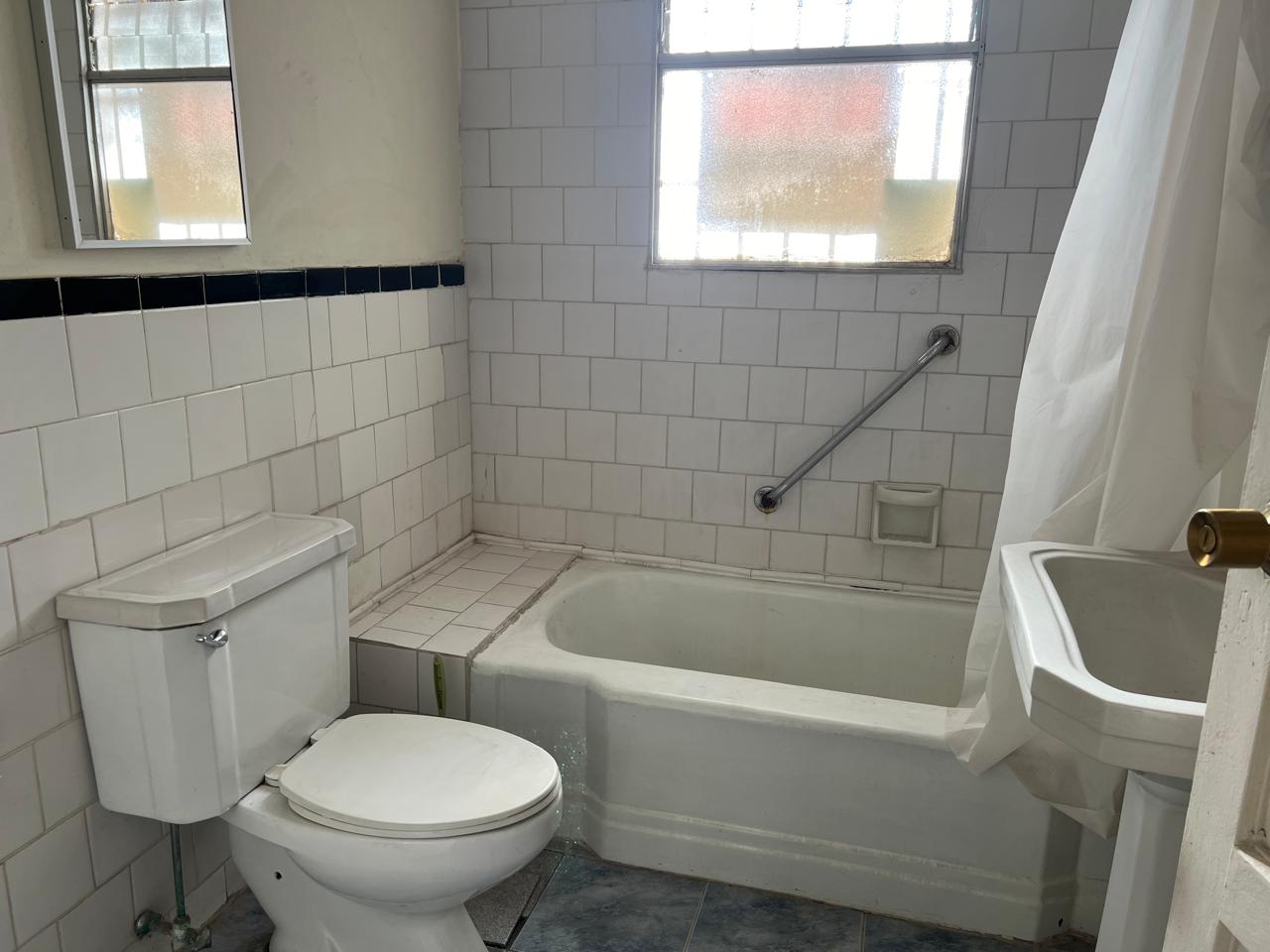 CASA SECTOR RESIDENCIAL.-