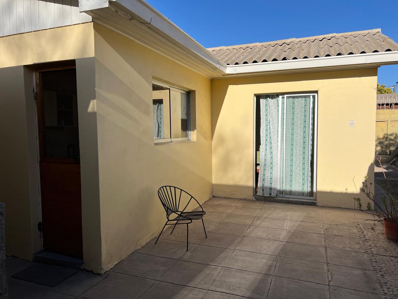 CASA SECTOR RESIDENCIAL.-