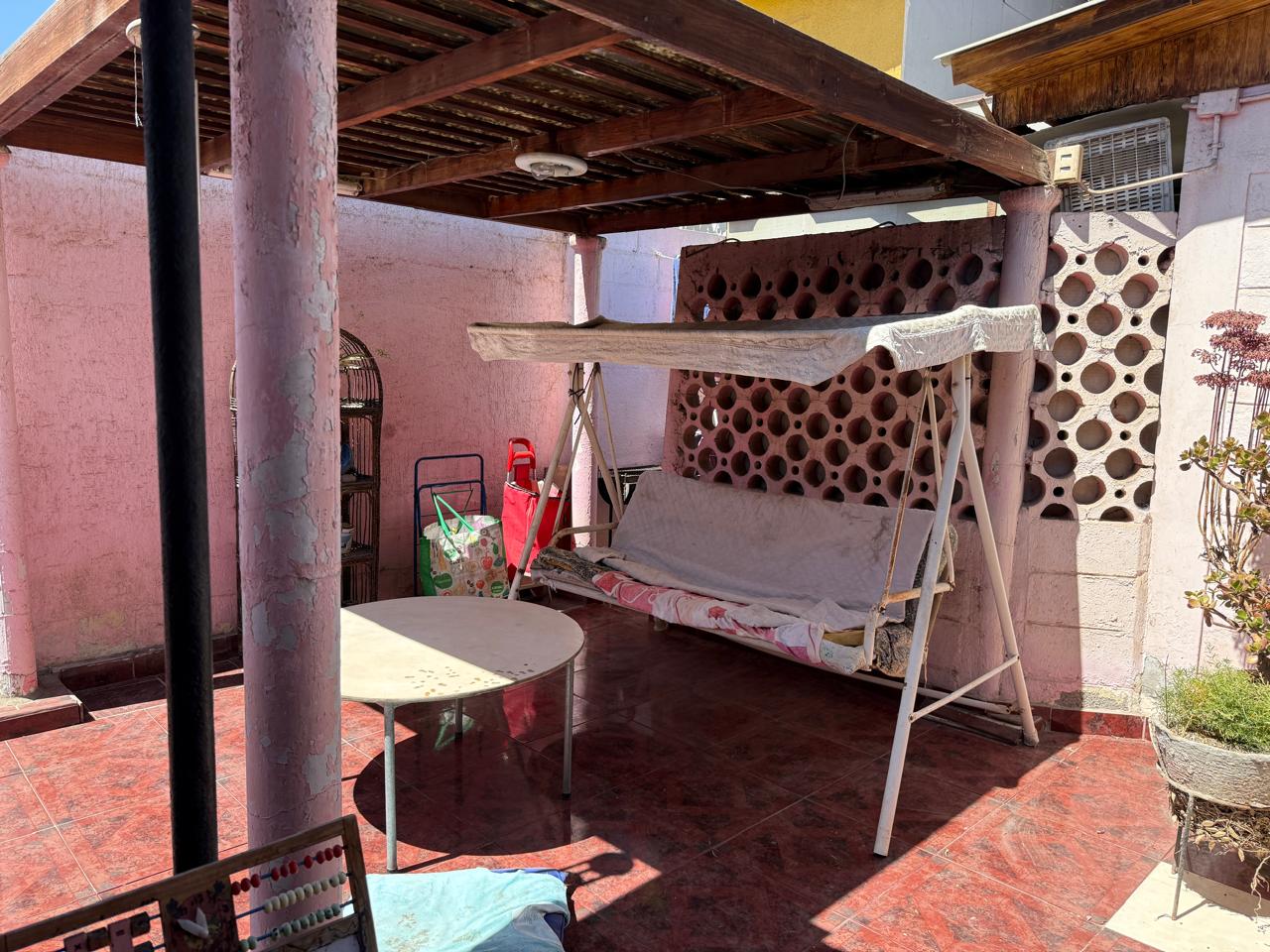 EXCELENTE INVERSION A PASOS DE TRIBUNALES.-