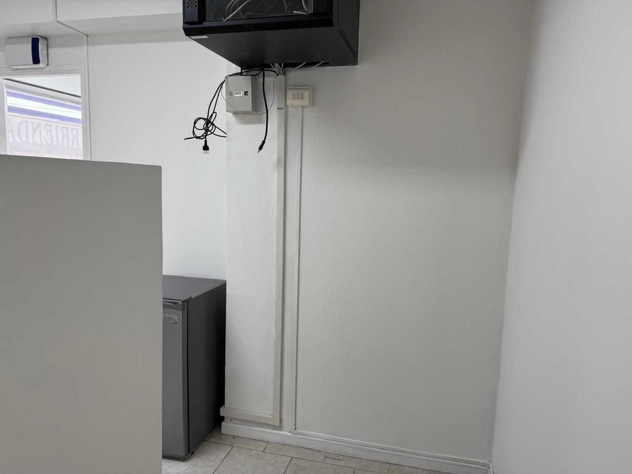 EDIFICIO DONA ISIDORA - OFICINA 2 PISO.-