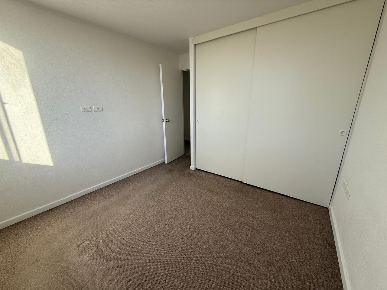 DEPTO._COND. _EL CONQUISTADOR - CALLE LEONIDAS PEREZ.-