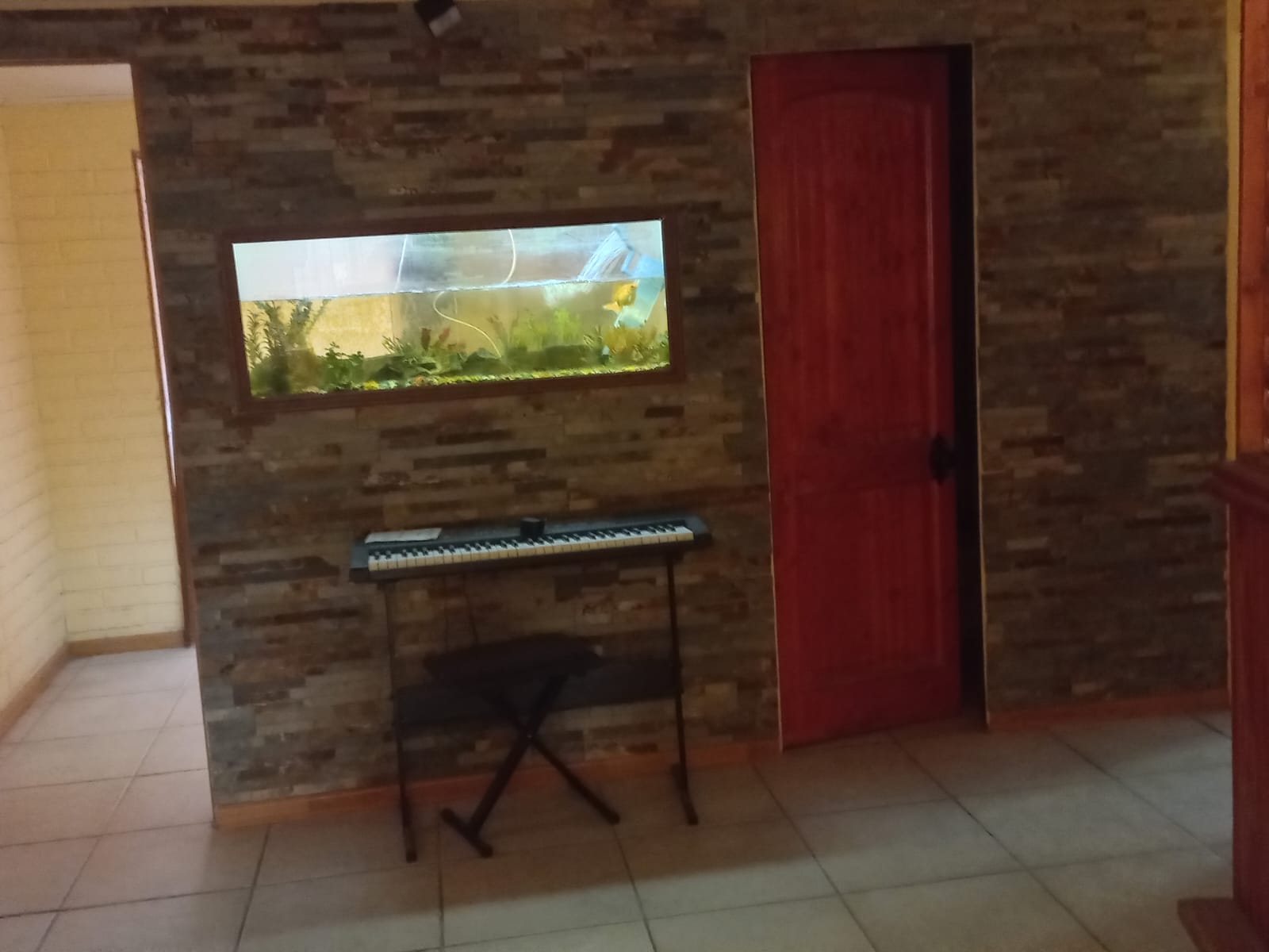 CASA AMOBLADA - VILLA ARBOLEDA -PRINCIPALMENTE EMPRESAS.-