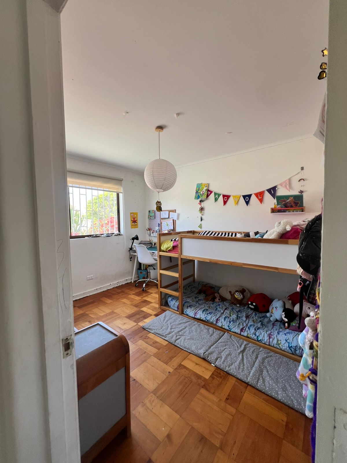 CASA REMODELADA AV.SAN ROMAN