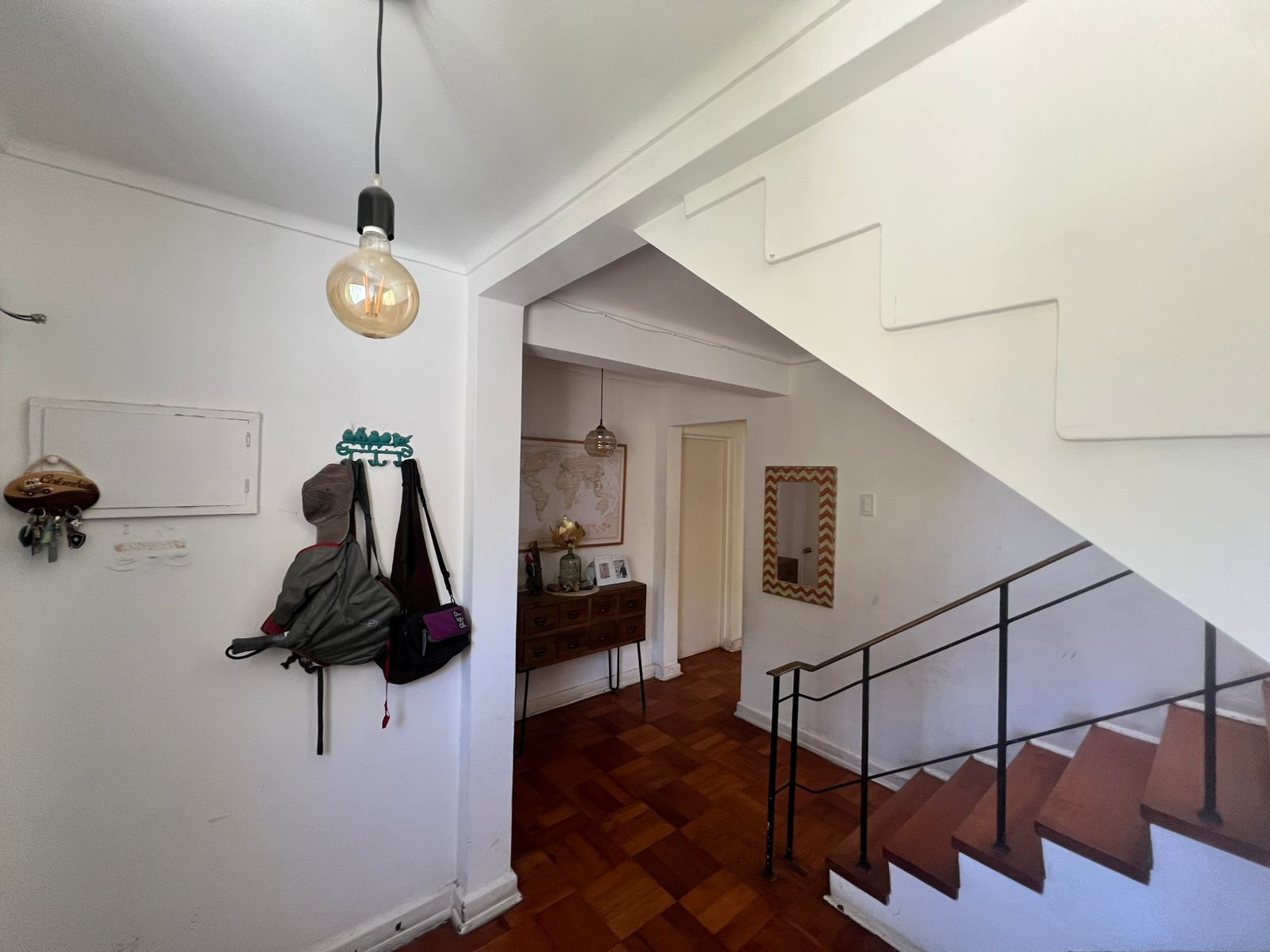 CASA REMODELADA AV.SAN ROMAN