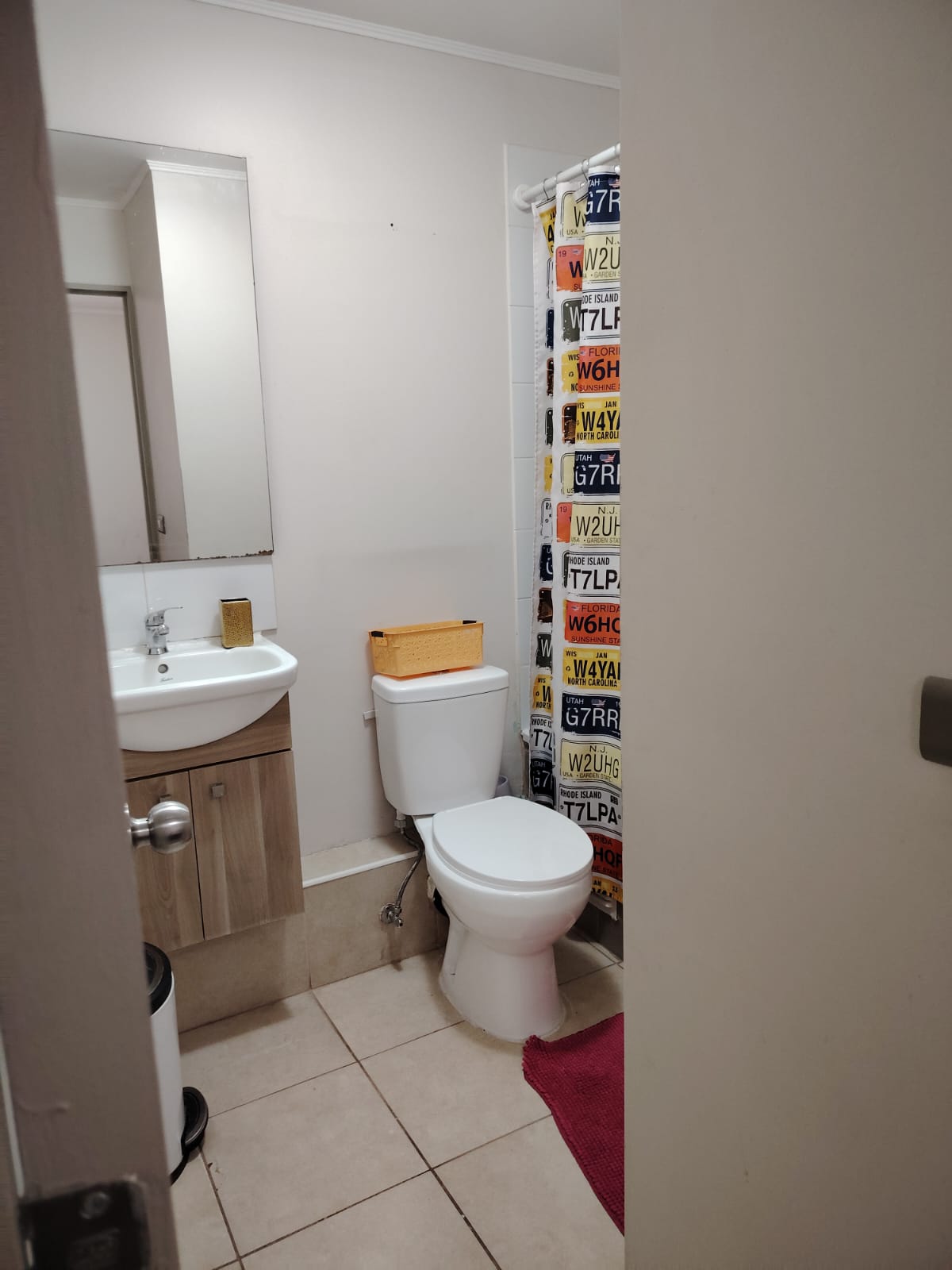 LINDO DEPTO. AMOBLADO PRIMER PISO_COND. NUEVO SOL