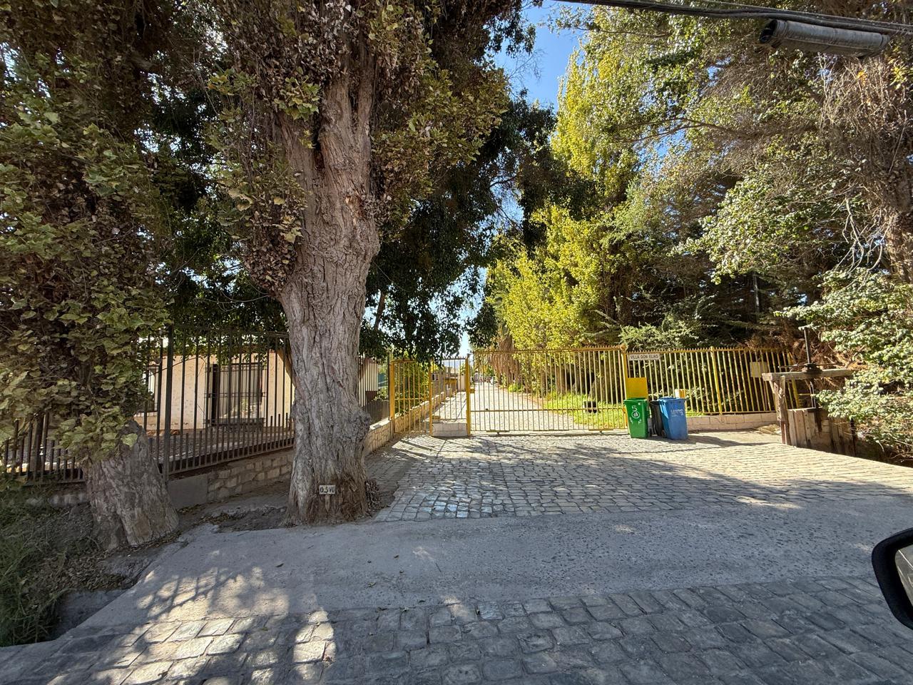 "OPORTUNIDAD" CASA VILLA DON ELIAS.-