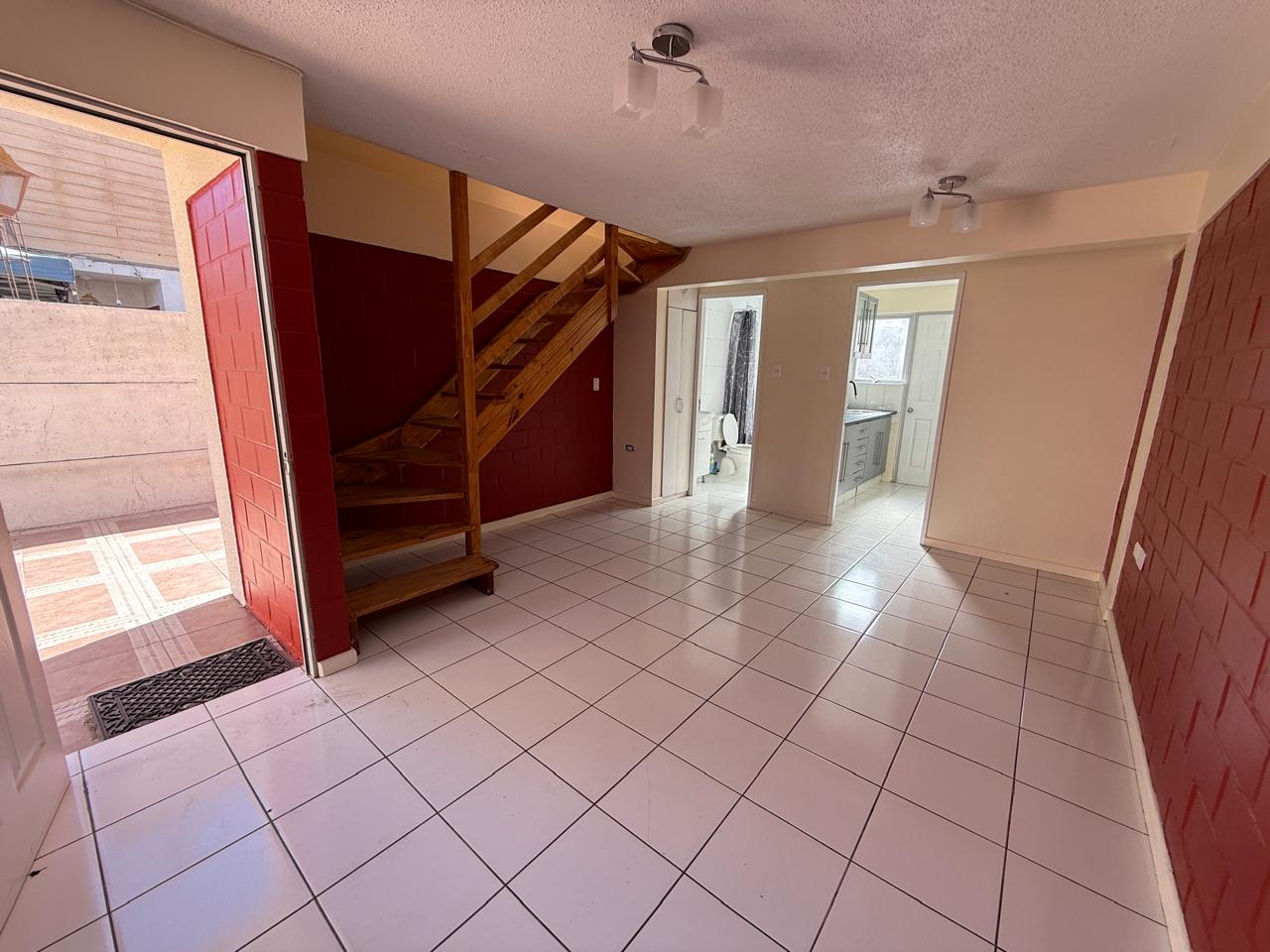 LINDA CASA REMODELADA EN LLANOS DE OLLANTAY_553