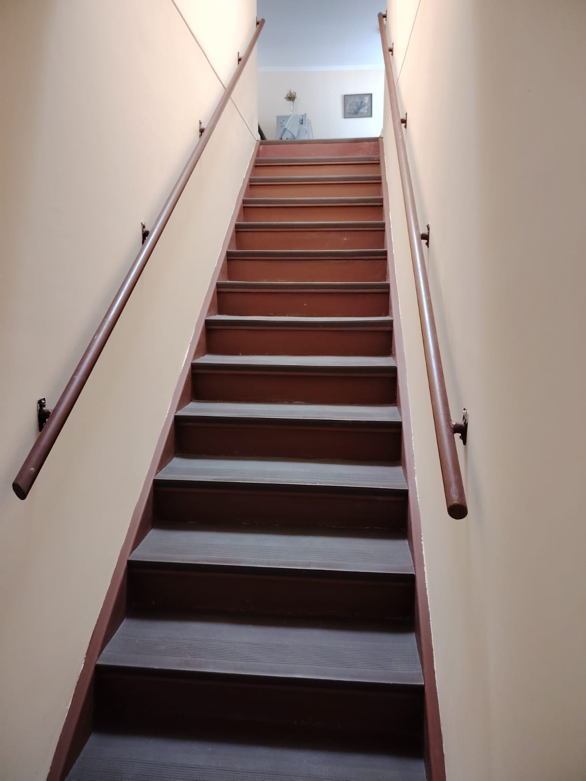 CASA FULL AMOBLADA-Año Corrido - SOLO EMPRESAS.-