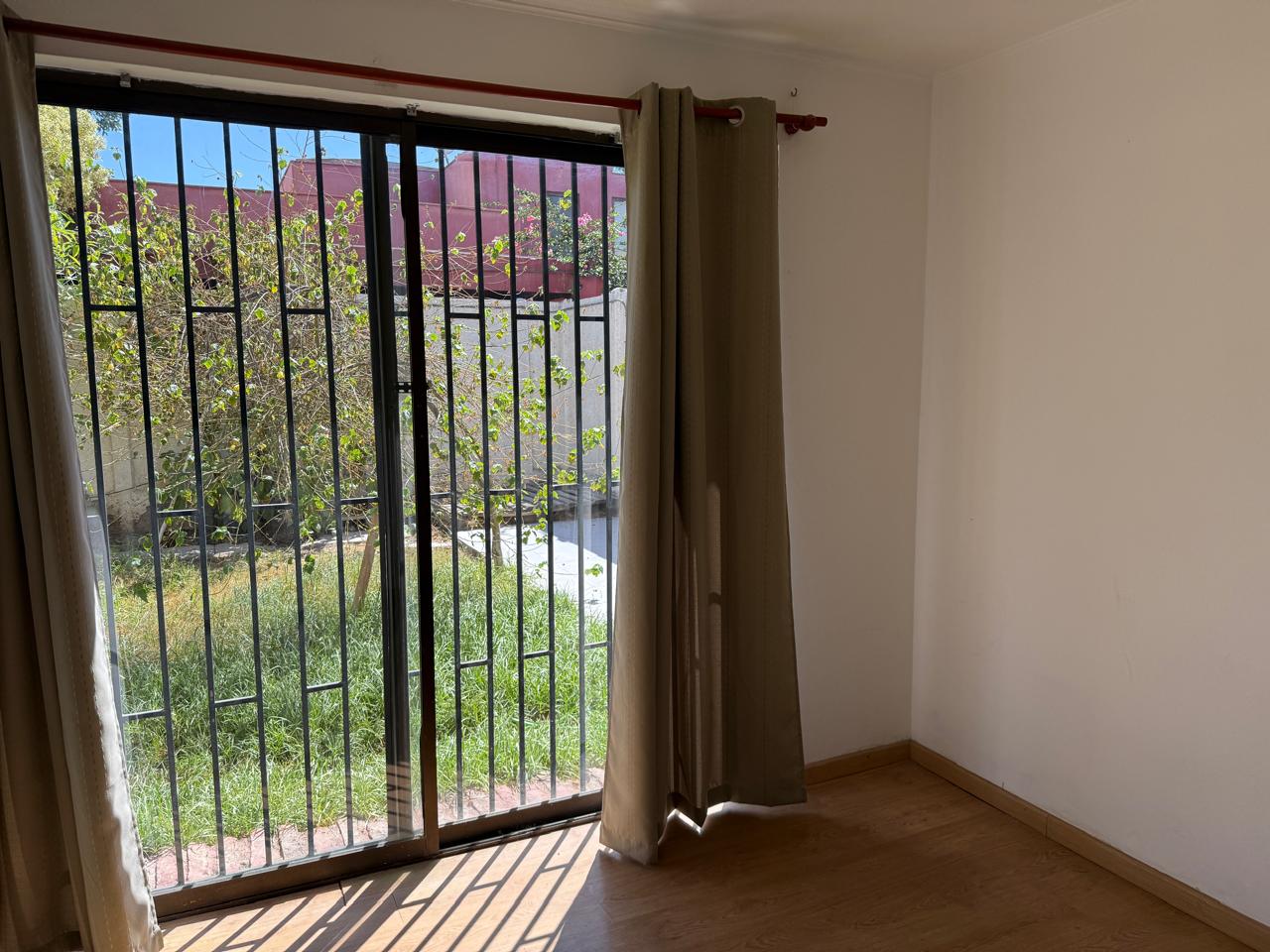 LINDA CASA DOS PISOS VILLA LAS AMAPOLAS_245