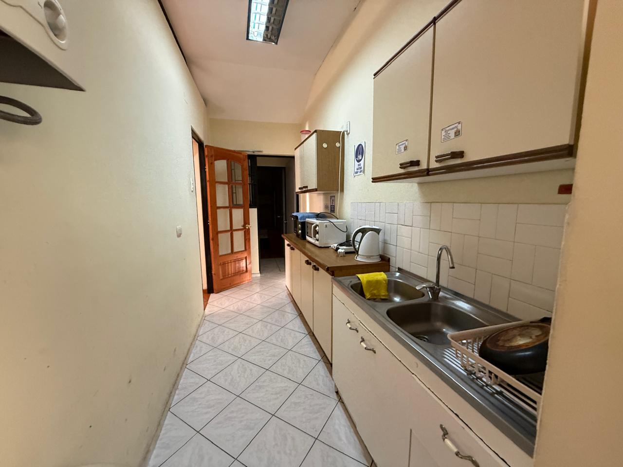 CENTRICA CASA A PASOS DE AV.COPAYAPU