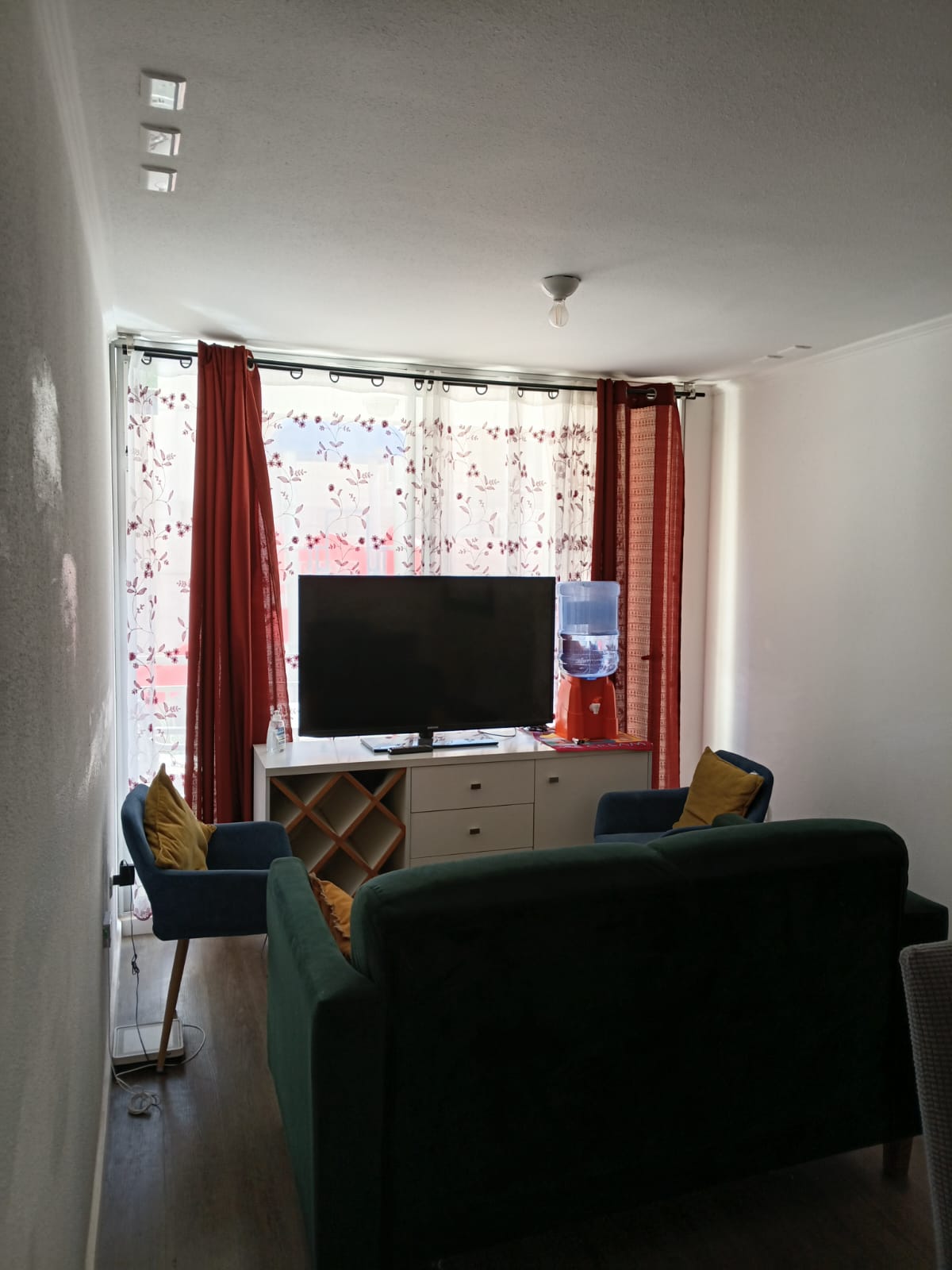 ARRIENDO COMODO DEPTO. FULL AMOBLADO EDIF. DOÑA JAVIERA