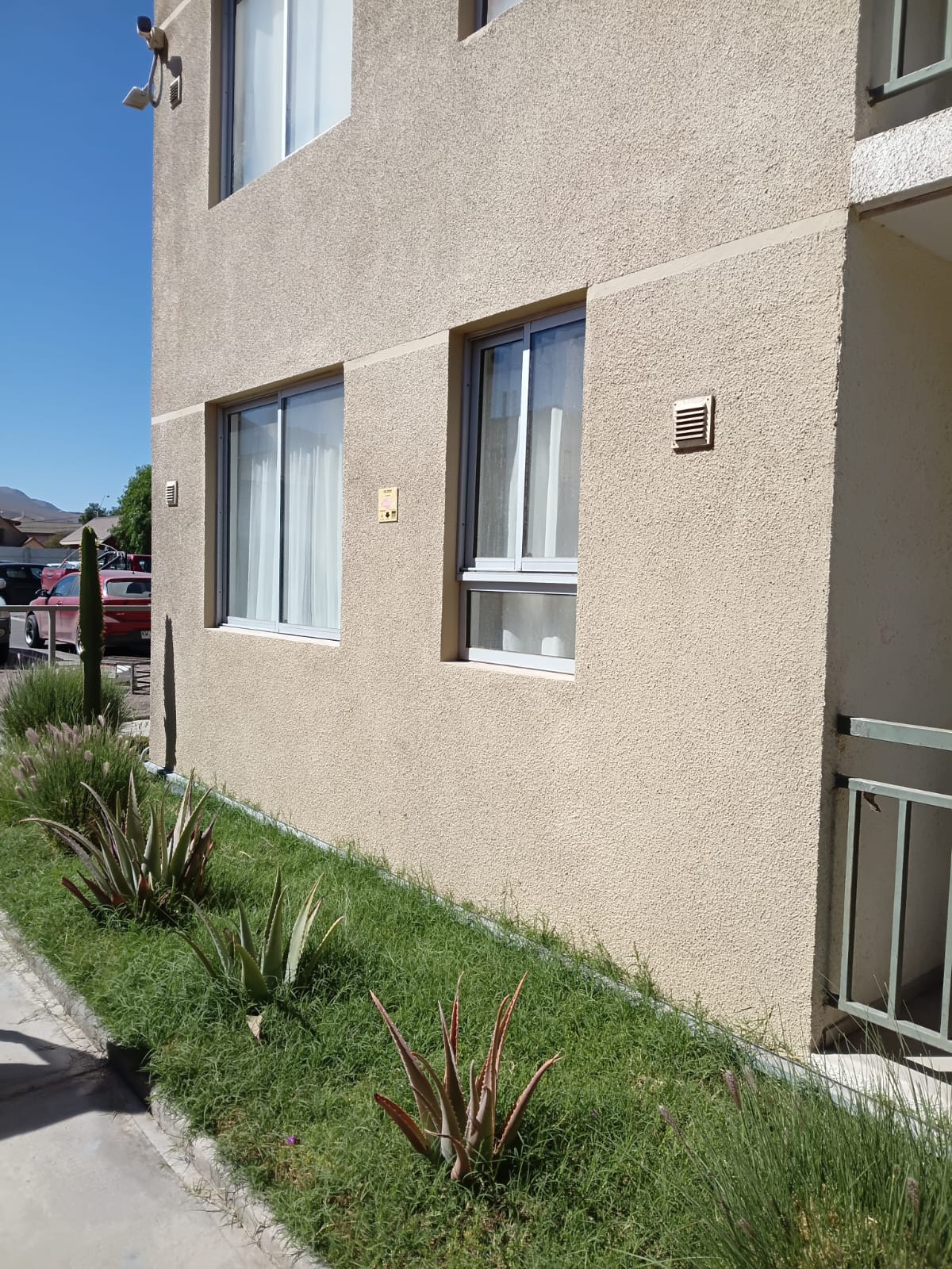 ARRIENDO COMODO DEPTO. FULL AMOBLADO EDIF. DOÑA JAVIERA