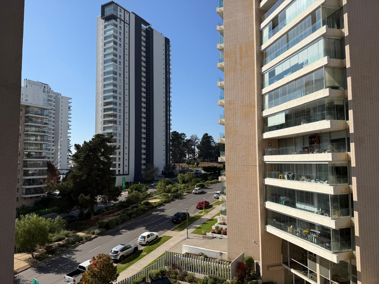 DEPTO. EDIF. ALTO MONTEMAR_CON-CON_VREGION
