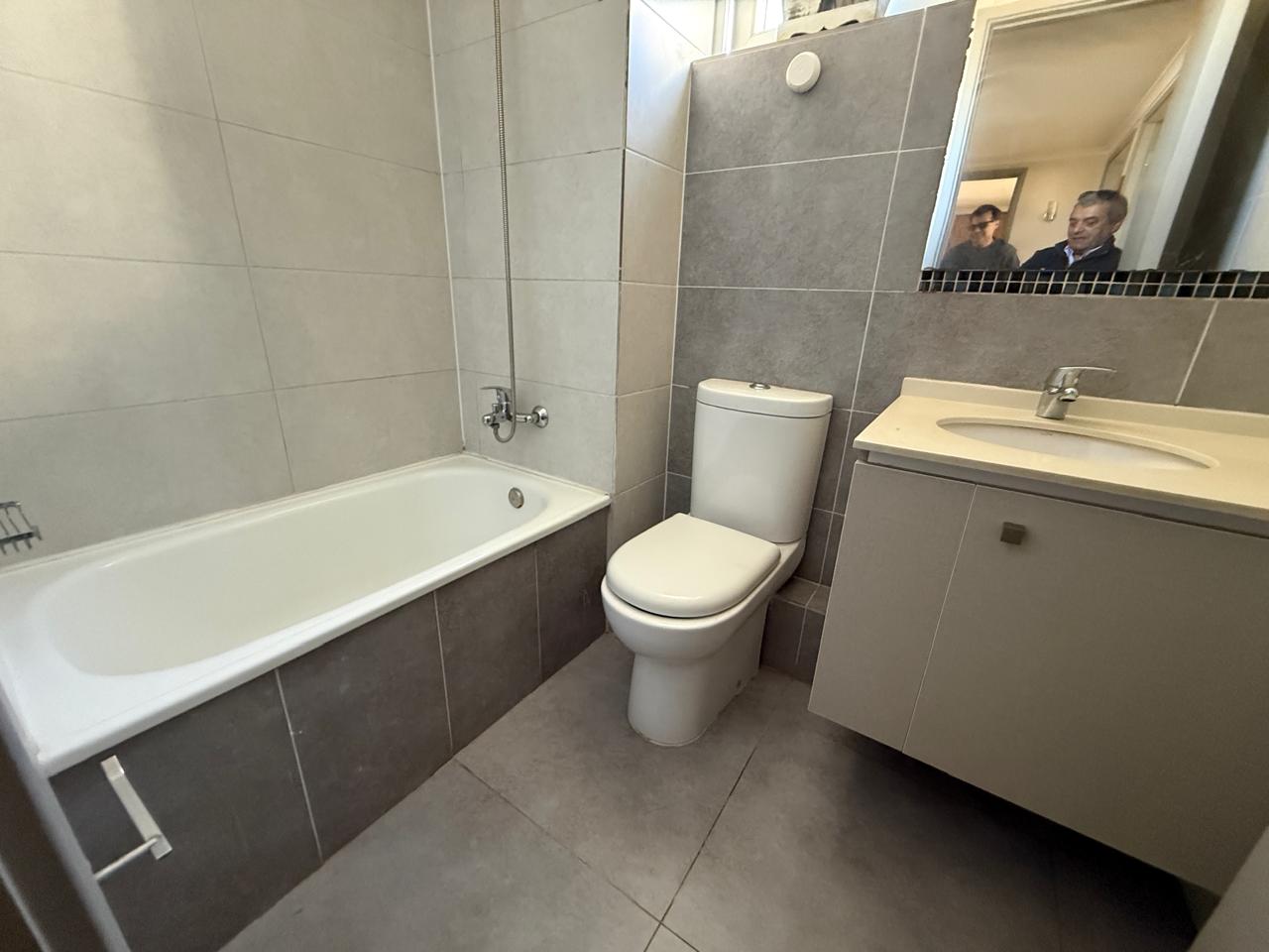 DEPTO. EDIF. ALTO MONTEMAR_CON-CON_VREGION
