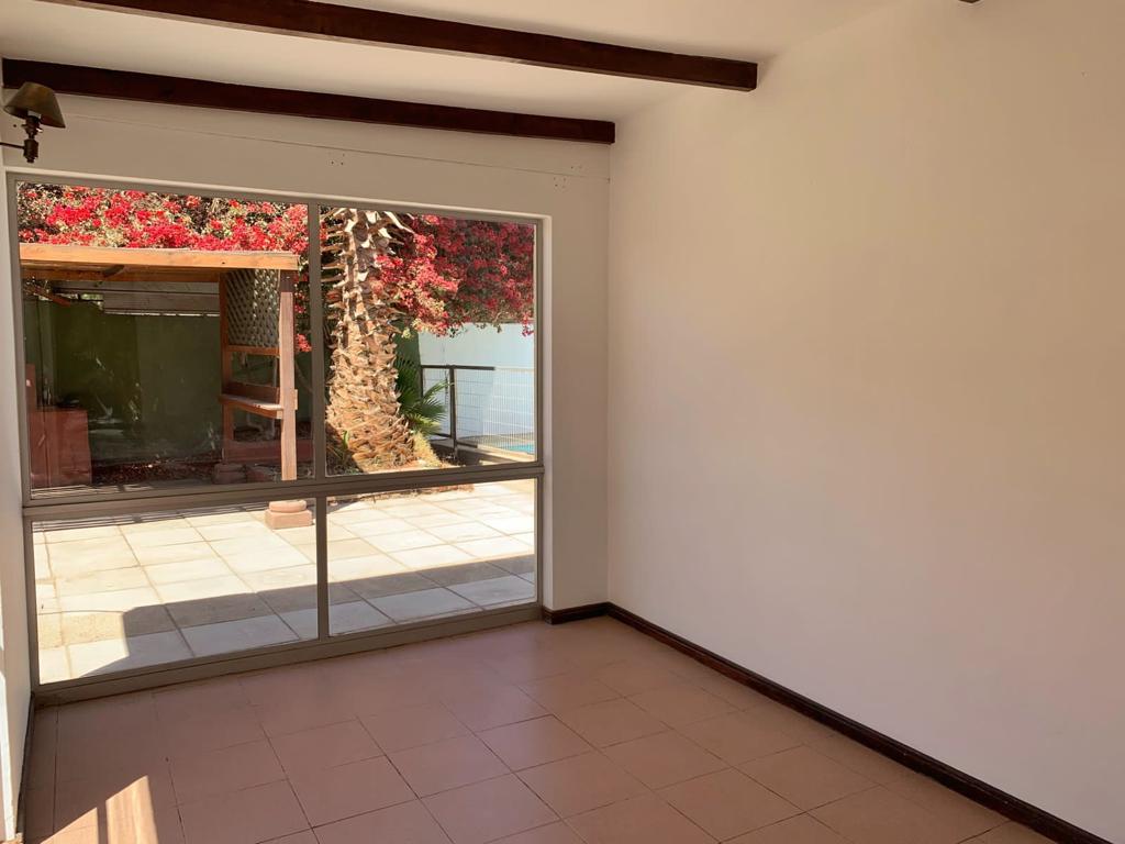 GRAN CASA PASAJE LOS OLIVOS (A PASOS DEL JUMBITO)