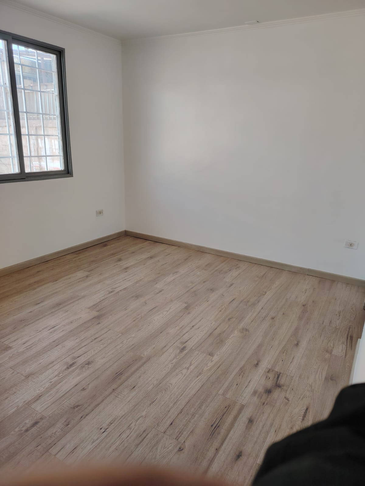CASA AV. CIRCUNVALACION_PRINCIPALMENTE EMPRESAS