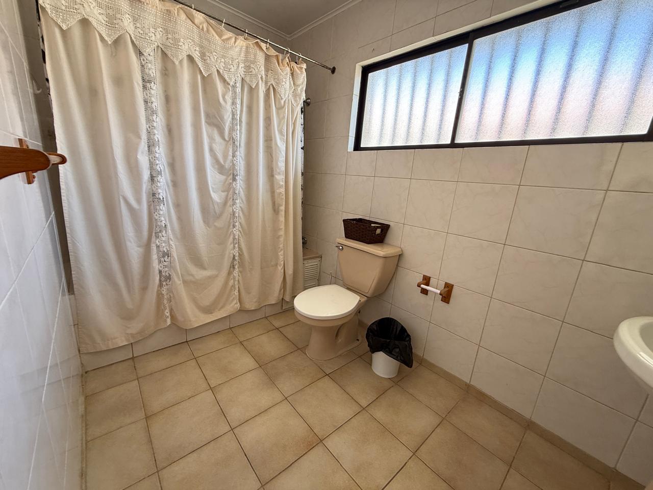 CASA 2 PISOS FULL AMOBLADA CALLE VAN BUREN