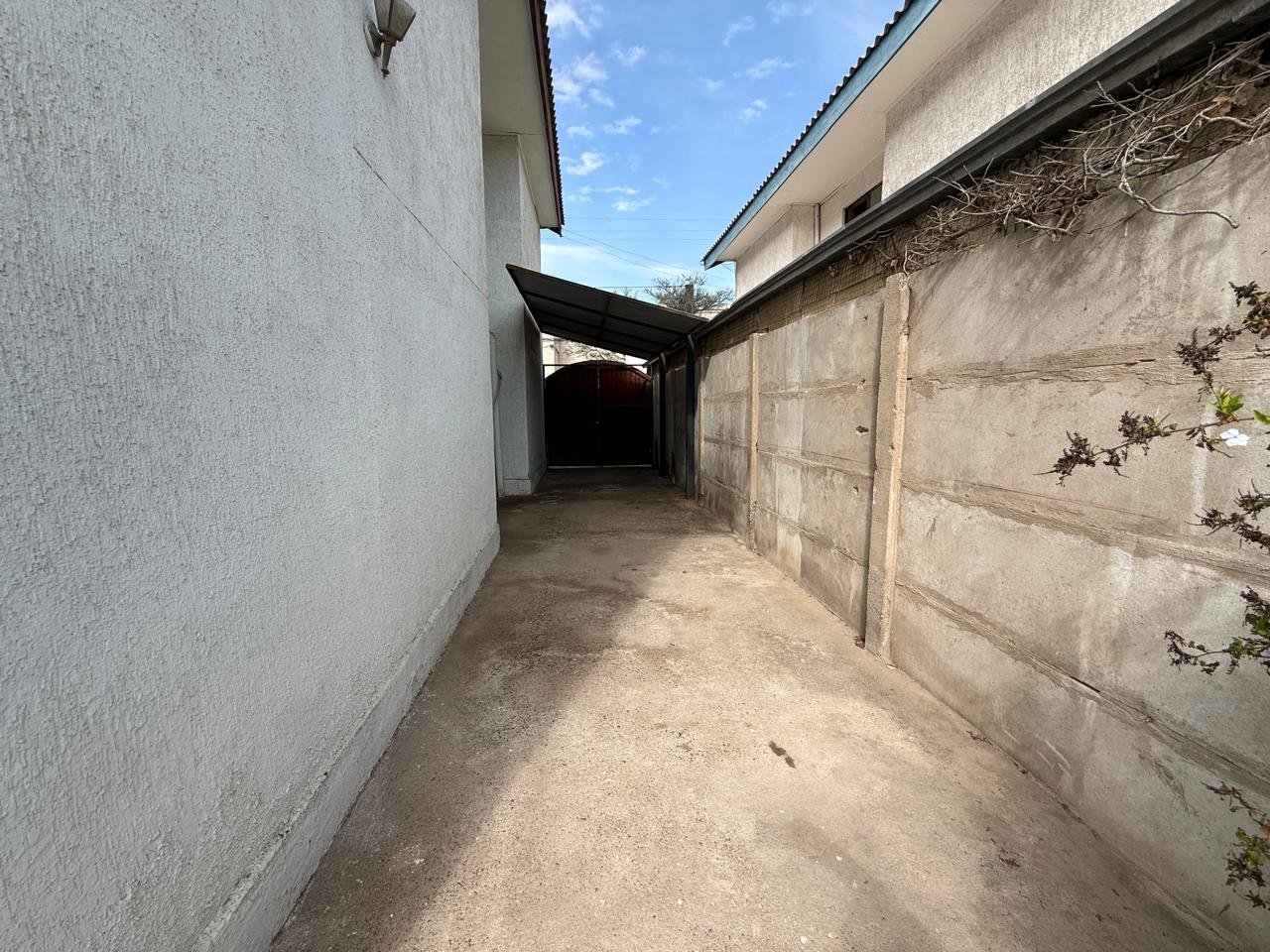 CASA 2 PISOS FULL AMOBLADA CALLE VAN BUREN