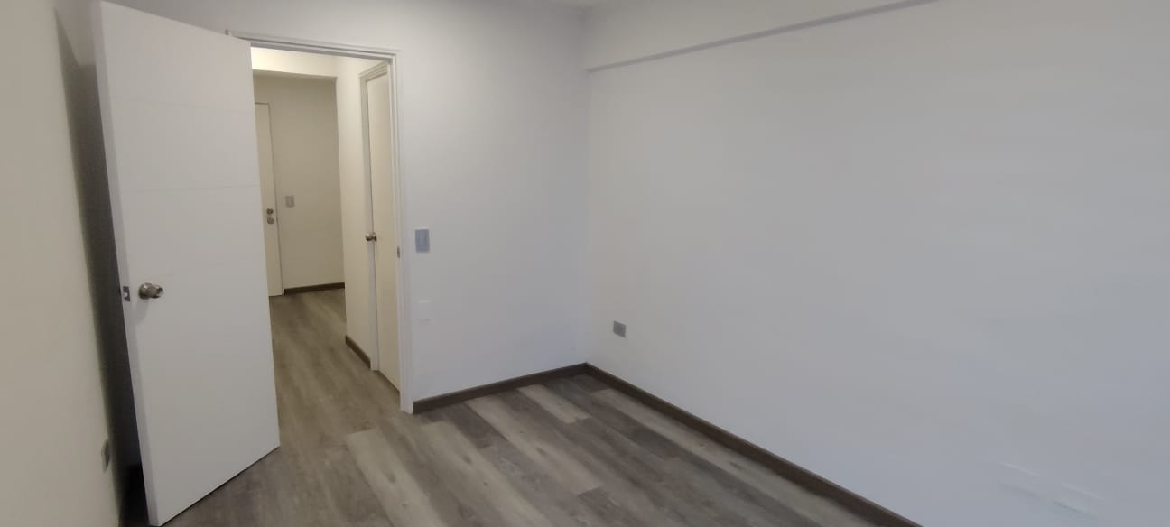 OFICINA EDIFICIO VALLE COPIAPO- REMODELADA