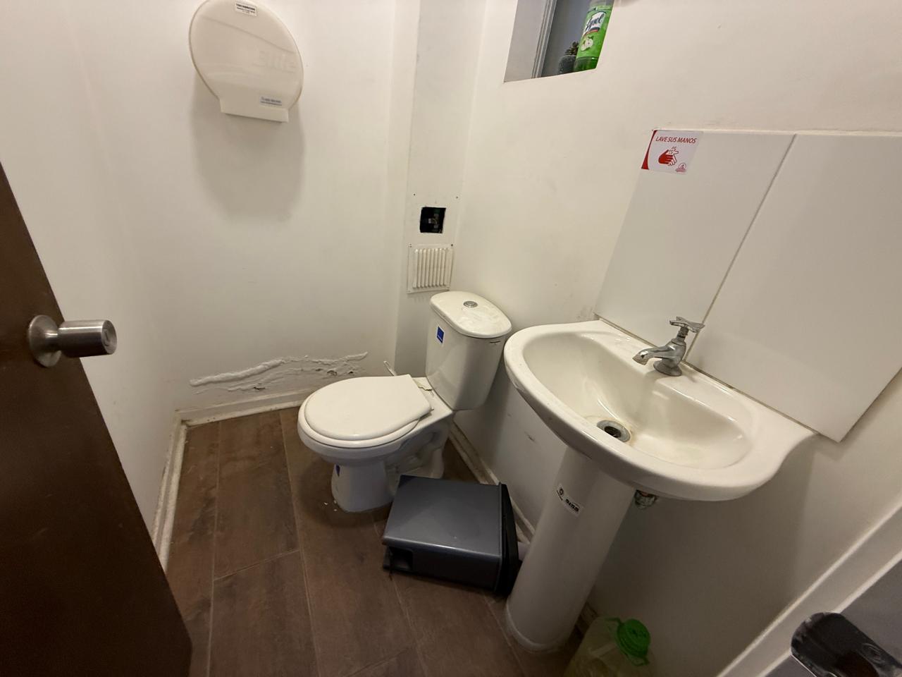 GALPON, OFICINAS Y SALA FRIGORIFICA (AV. LOS CARRERA)