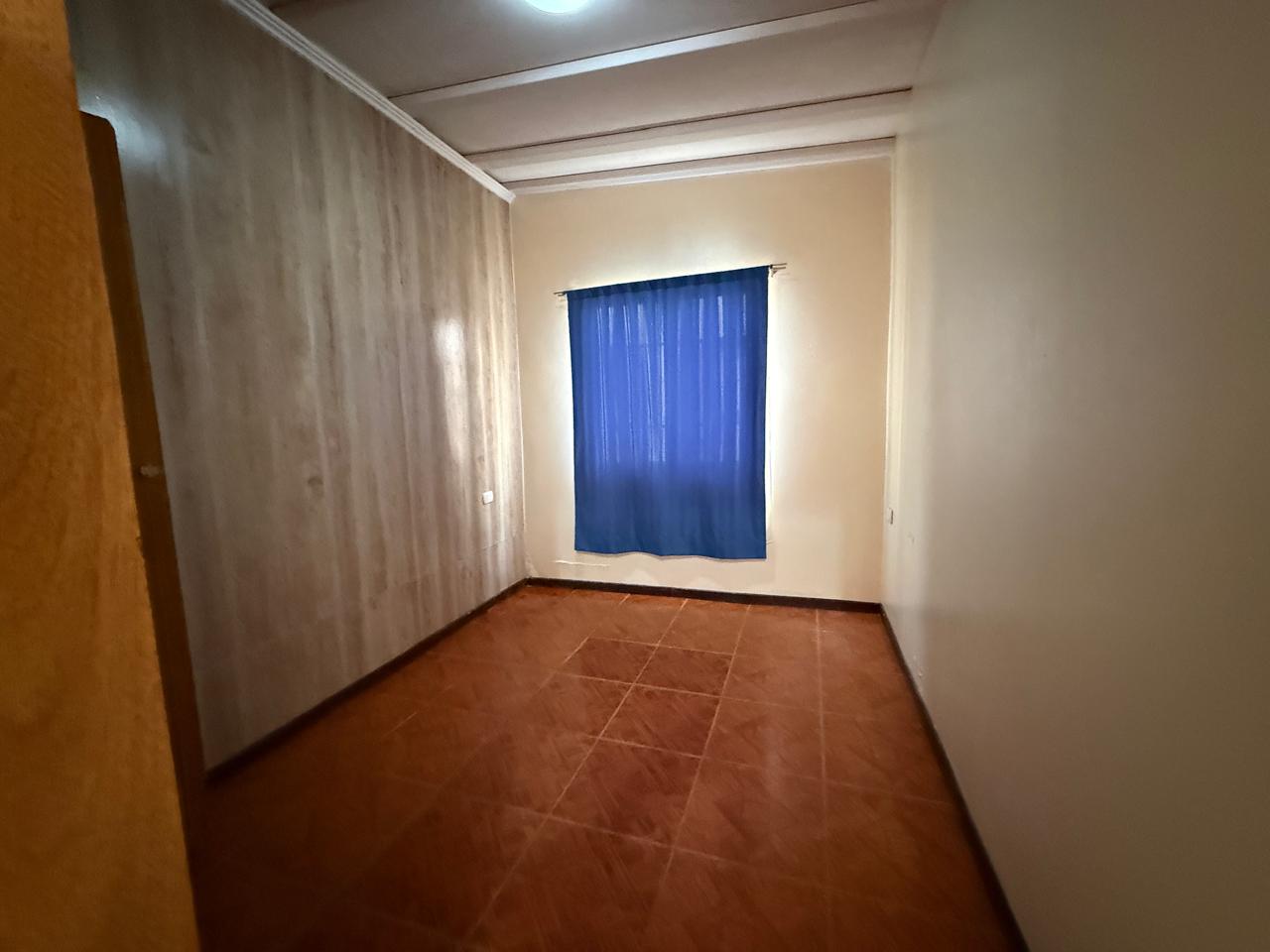 CASA CON DEPTO. INTERIOR EN CALDERA_PRINCIPALMENTE EMPRESAS