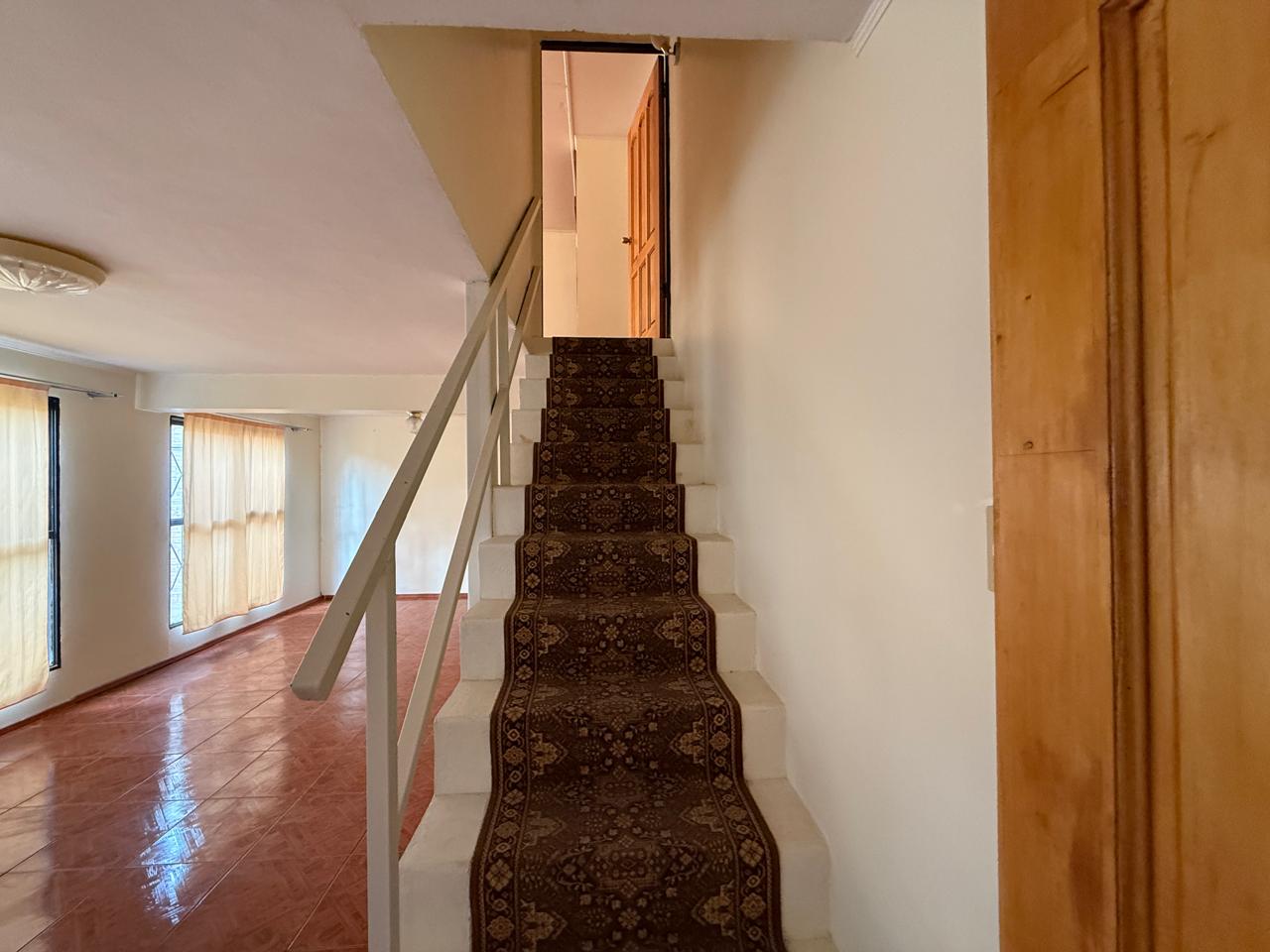 CASA CON DEPTO. INTERIOR EN CALDERA_PRINCIPALMENTE EMPRESAS