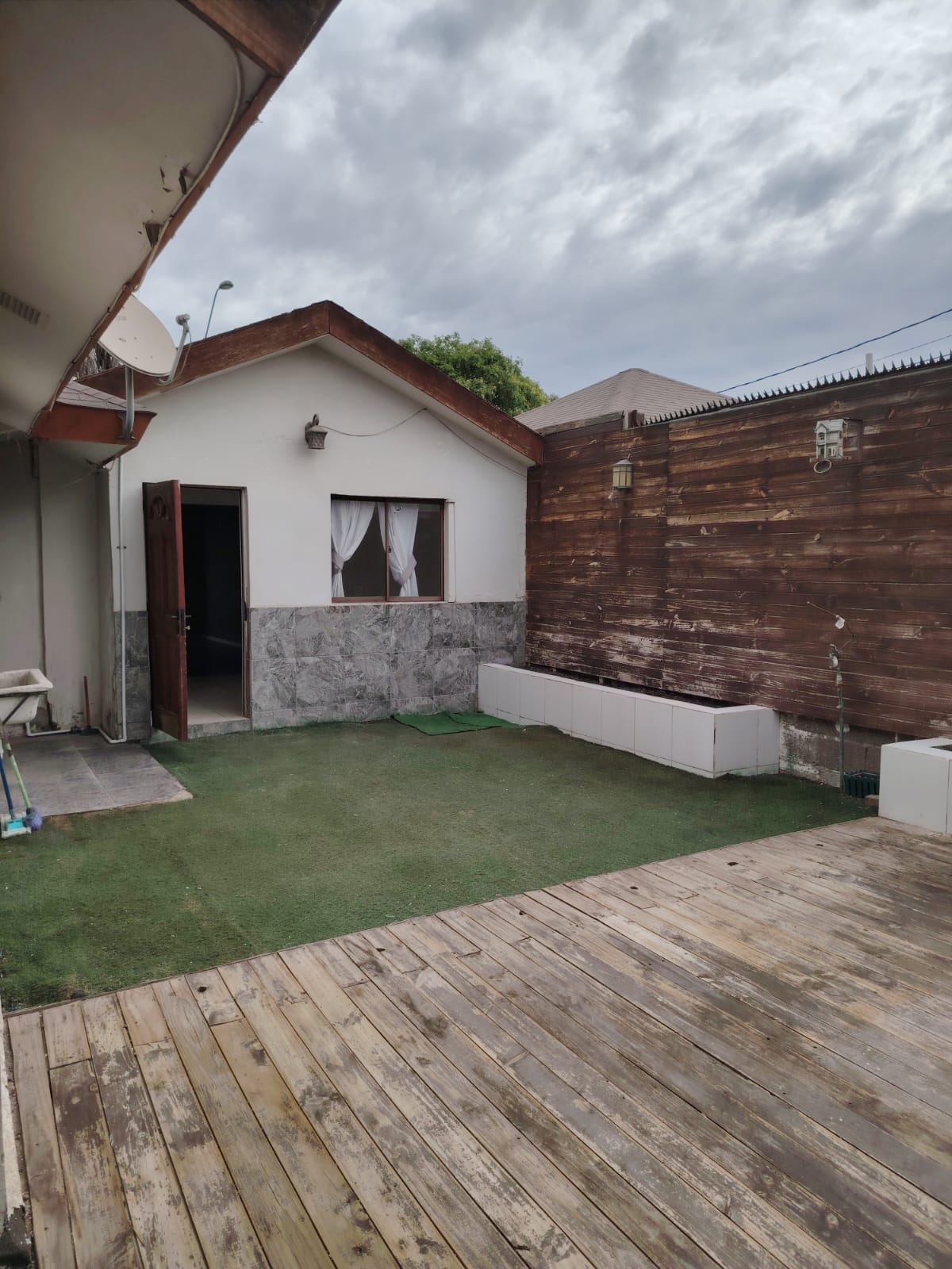 EXCELENTE CASA EN CONDOMINIO CERRADO-SECTOR PUNTA NEGRA
