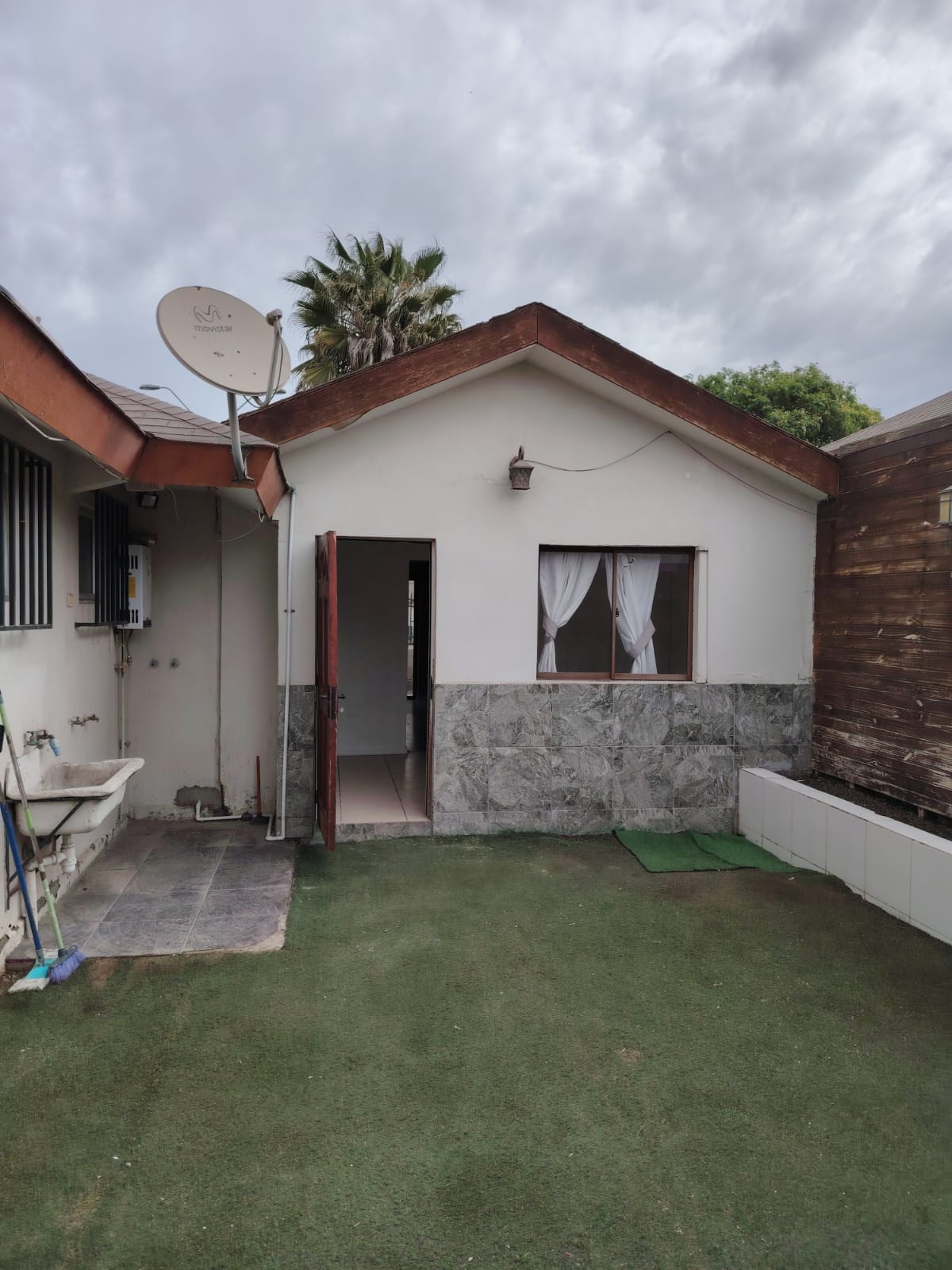 EXCELENTE CASA EN CONDOMINIO CERRADO-SECTOR PUNTA NEGRA