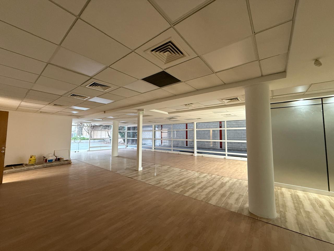EXCELENTE LOCAL COMERCIAL EX- BANCO - PLENO CENTRO DE COPIAPO.- 