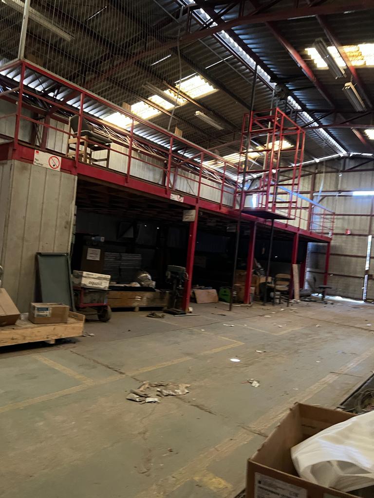 GRAN GALON INDUSTRIAL - EX-DETROIT-