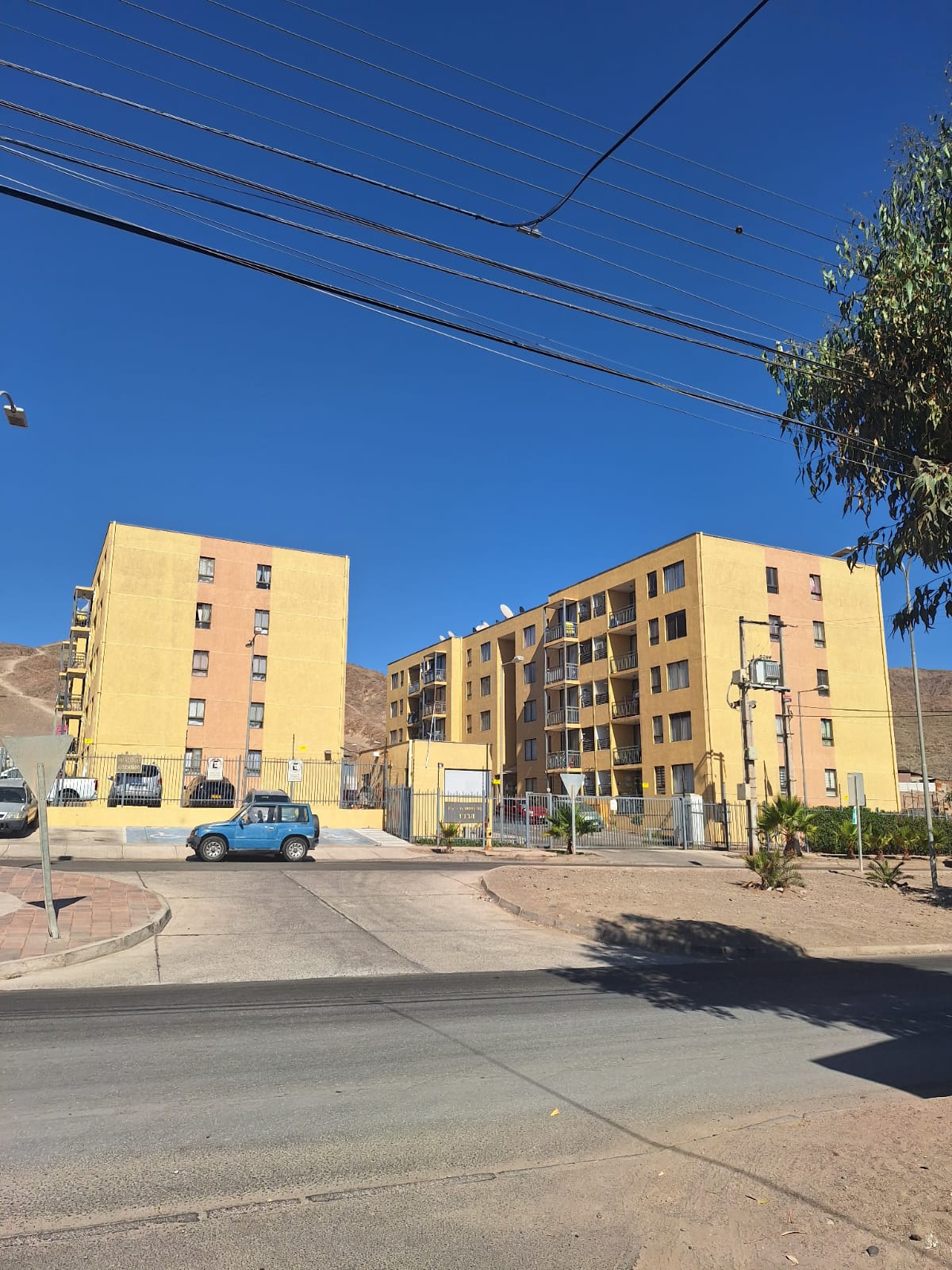 CONDOMINIO EL CRISOL - SECTOR PALOMAR.-