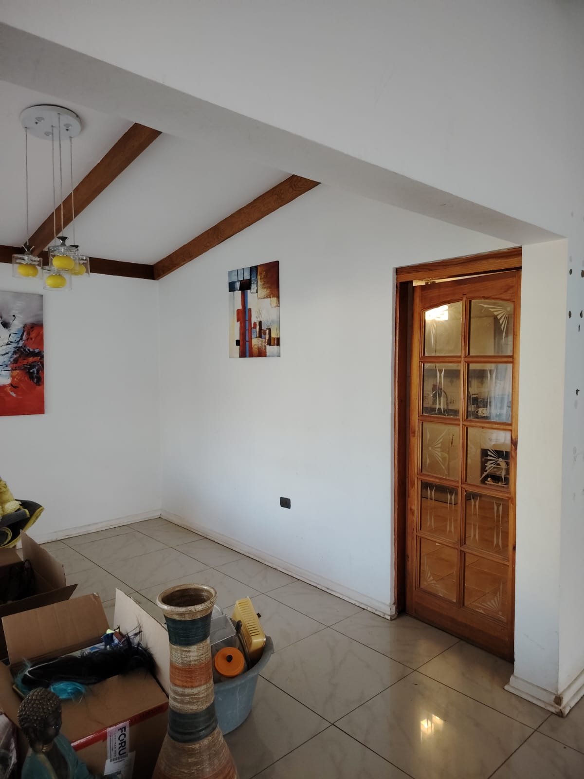 ARRIENDO CASA AV.LOS CARRERA-PRINCIPALMENTE EMPRESAS