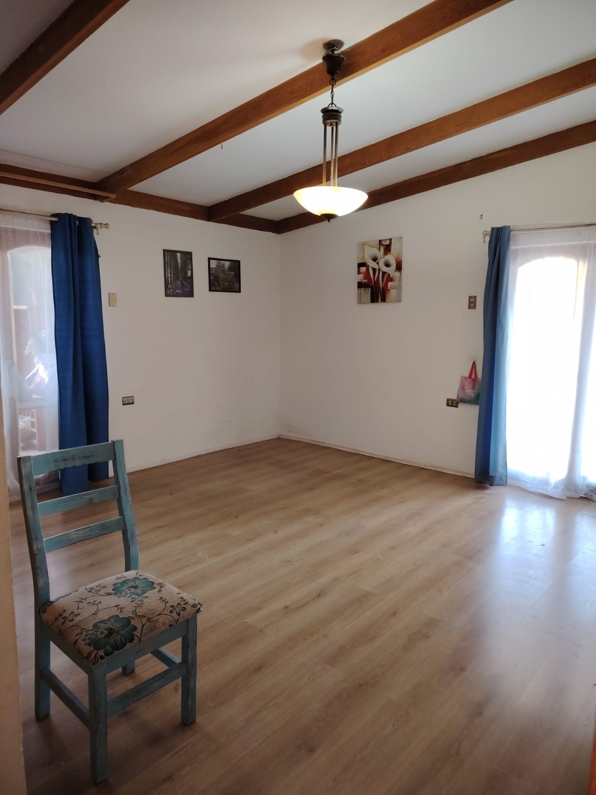 ARRIENDO CASA AV.LOS CARRERA-PRINCIPALMENTE EMPRESAS