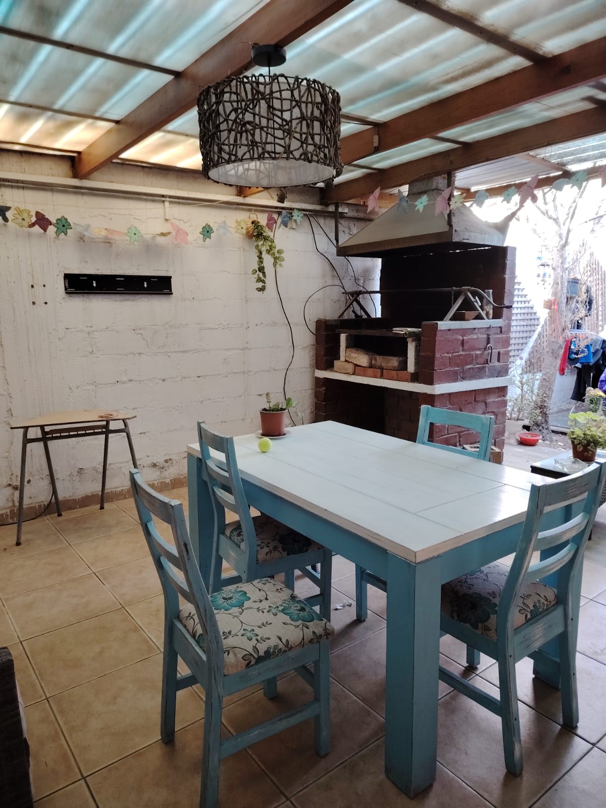 ARRIENDO CASA AV.LOS CARRERA-PRINCIPALMENTE EMPRESAS