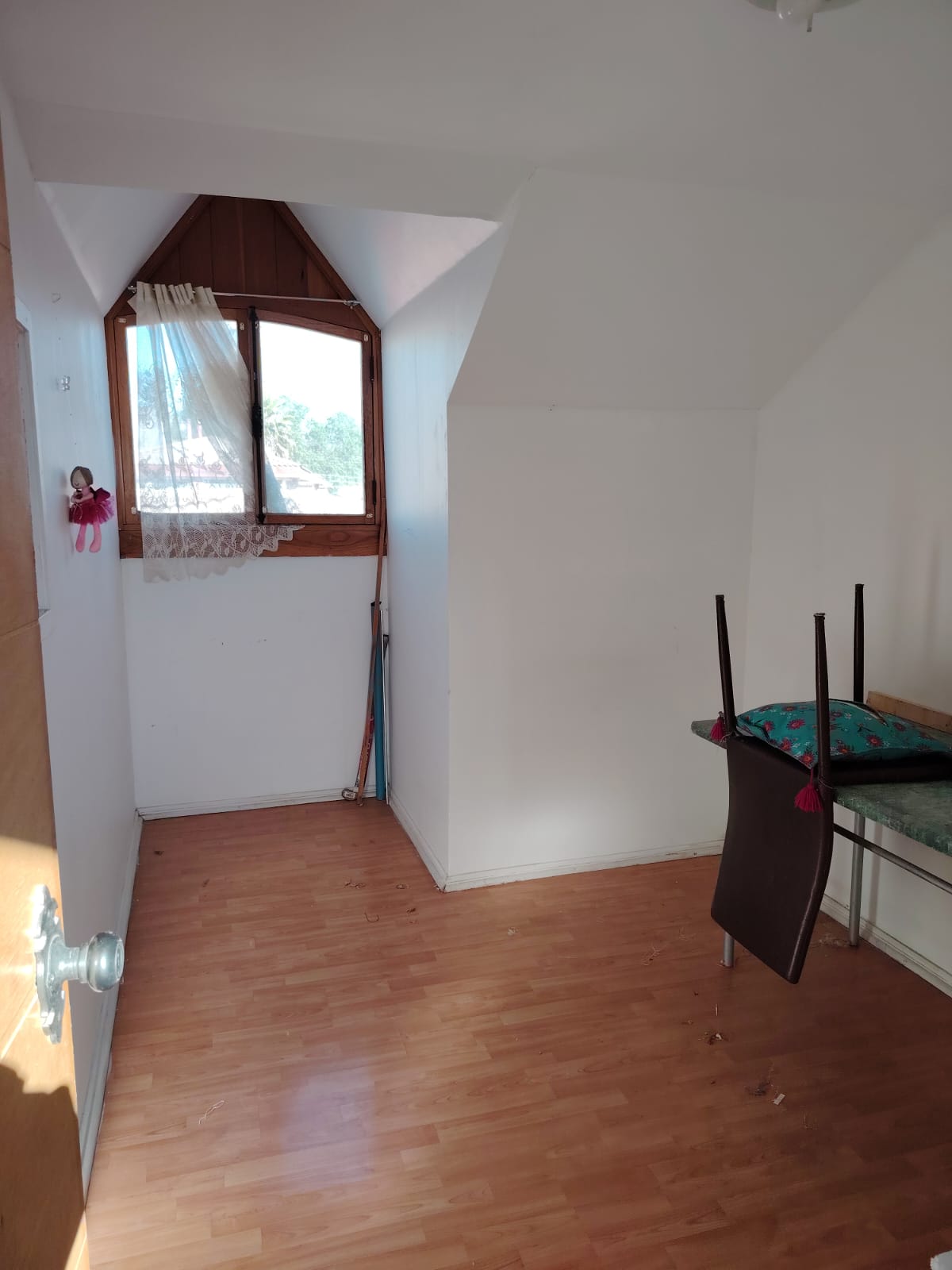 ARRIENDO CASA AV.LOS CARRERA-PRINCIPALMENTE EMPRESAS