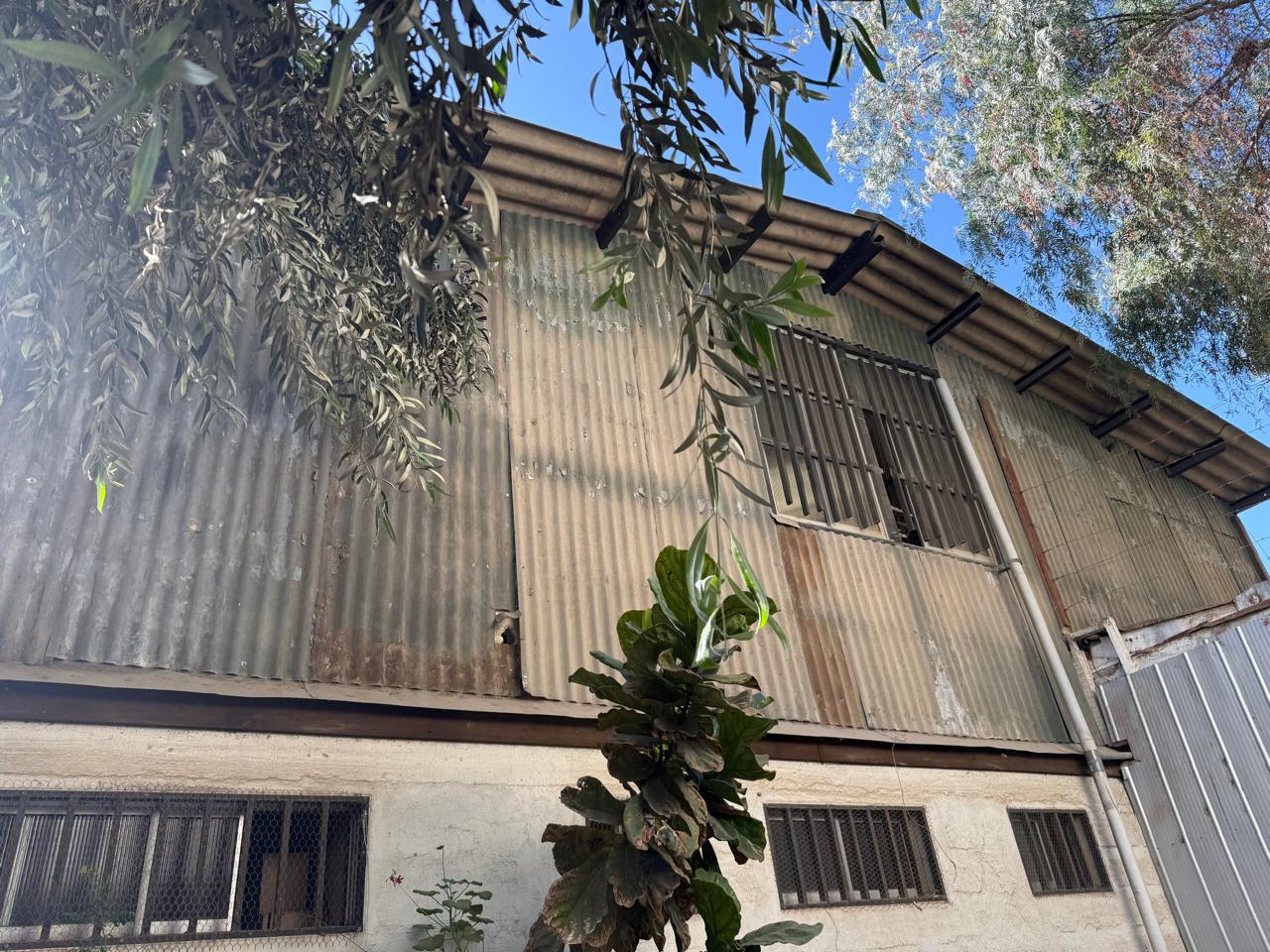 LOCAL COMERCIAL-PREFERENTEMENTE FARMACIA