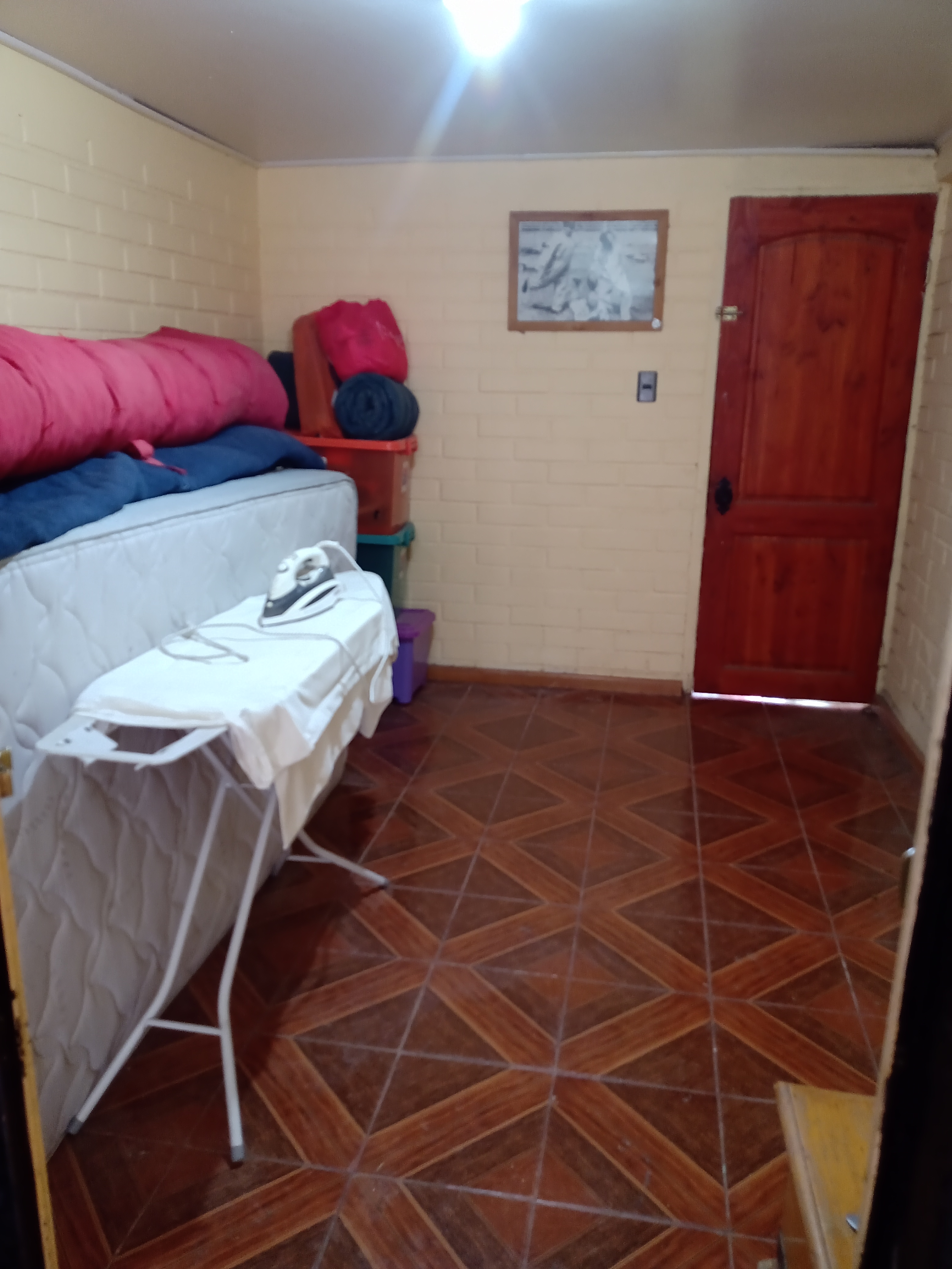 CASA AMOBLADA - VILLA ARBOLEDA -PRINCIPALMENTE EMPRESAS.-