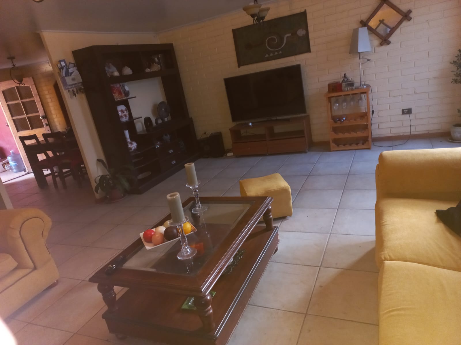 CASA AMOBLADA - VILLA ARBOLEDA -PRINCIPALMENTE EMPRESAS.-